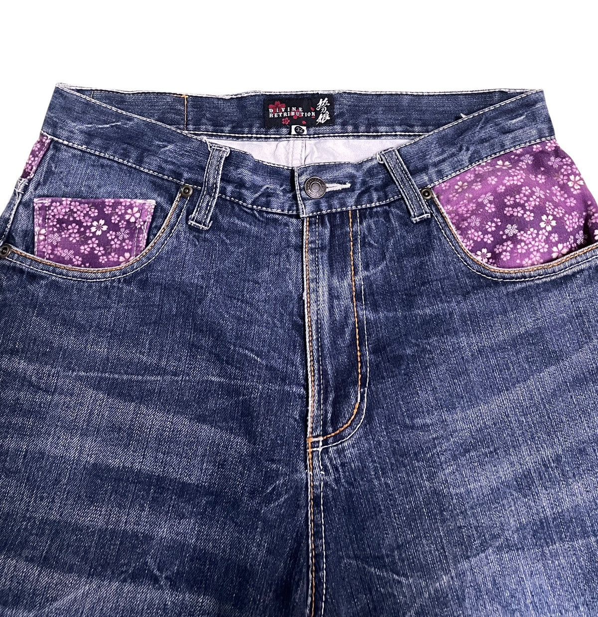 Japanese Brand Vintage Divine Retribution Multi Pocket Sukajan Jeans 1990s Size US 32 / EU 48 - 9 Thumbnail