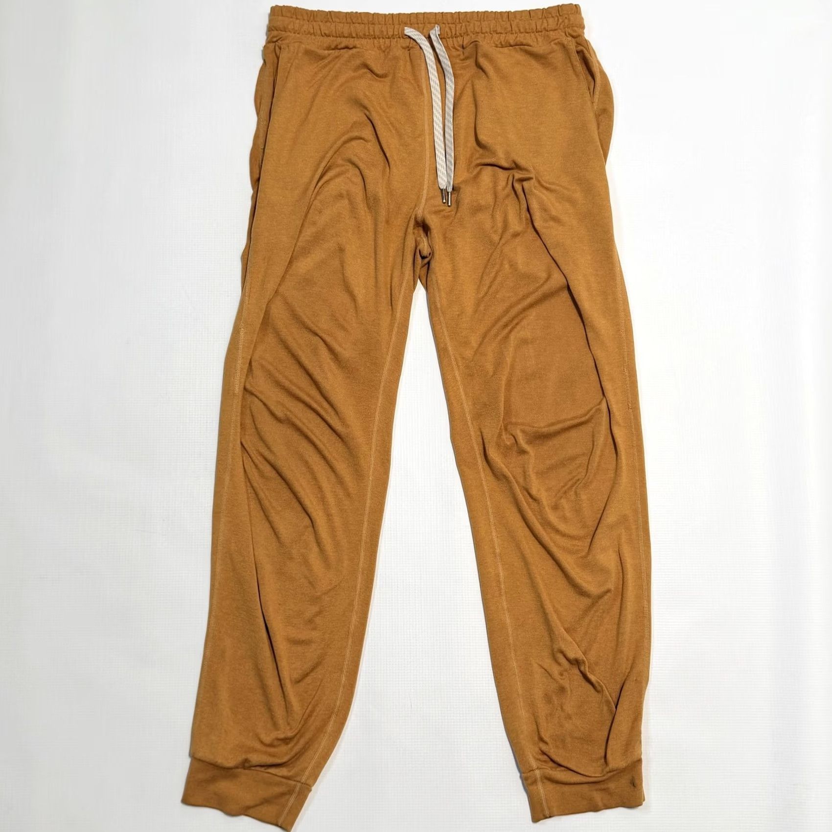 Vuori Vuori Jogger Pants Mens Athletic Drawstring Pockets Brown Gold 30in Inseam 26in Jersey Pocketed Pockets Elastic Waist Size US 30 / EU 46 - 2 Thumbnail