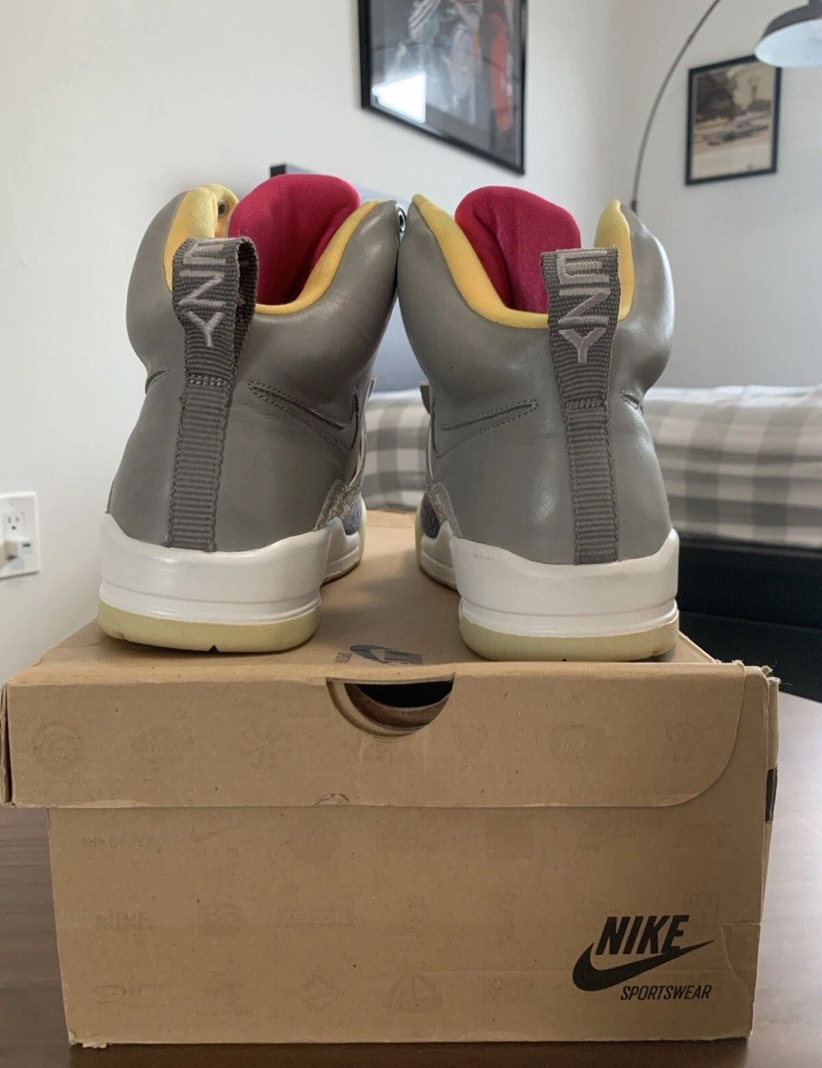 Kanye West × Nike Nike Air Yeezy 1 Zen Grey Size US 9 / EU 42 - 3 Thumbnail