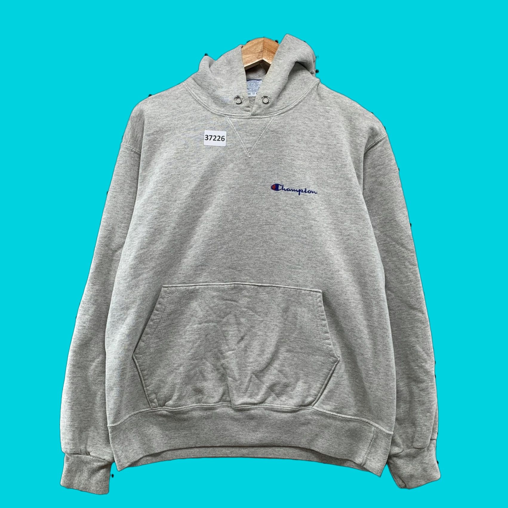Champion VTG Champion Hoodie Sweatshirt Mens Large Gray Distressed Heavy Pullover 21.5x25 Pullover Sweatshirt Mens Large Gray 90s Champion Hoodie Mens L Gray Size US L / EU 52-54 / 3 - 1 Thumbnail