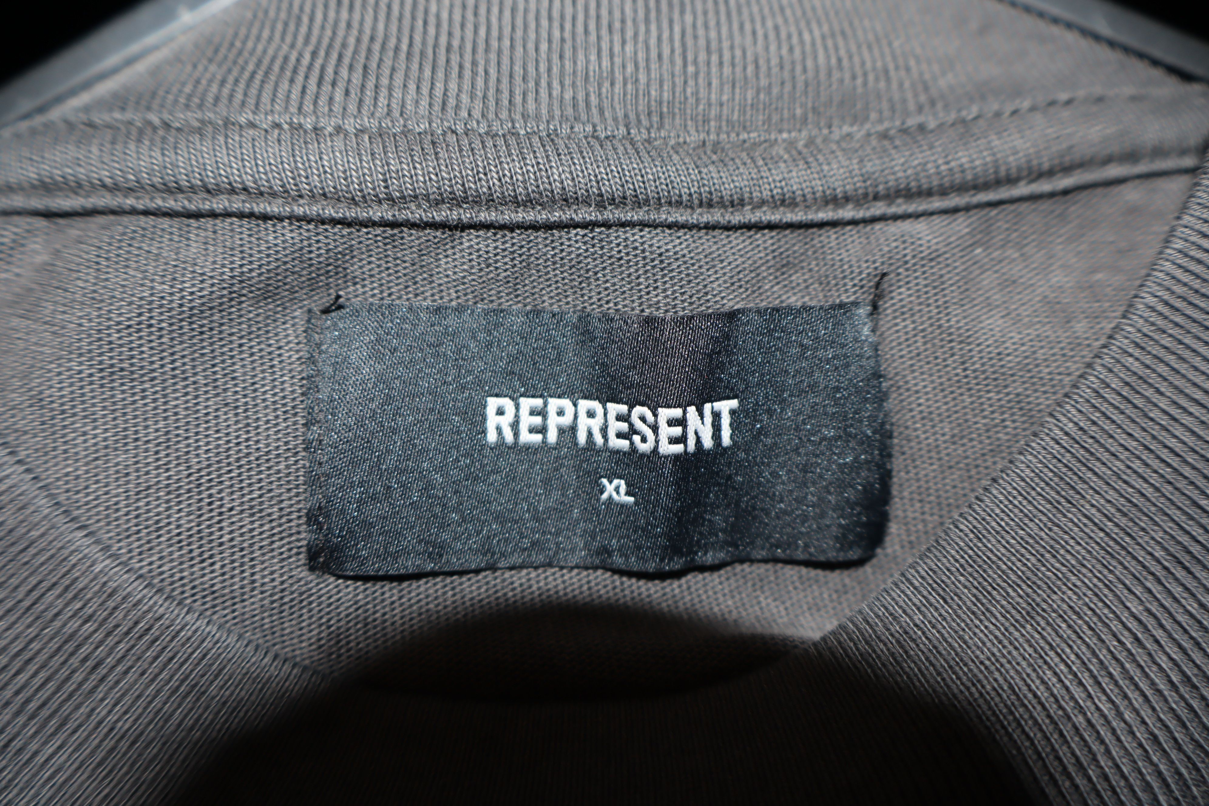 Represent Clo. Destructive apetite print t-shirt Size US XL / EU 56 / 4 - 10 Thumbnail