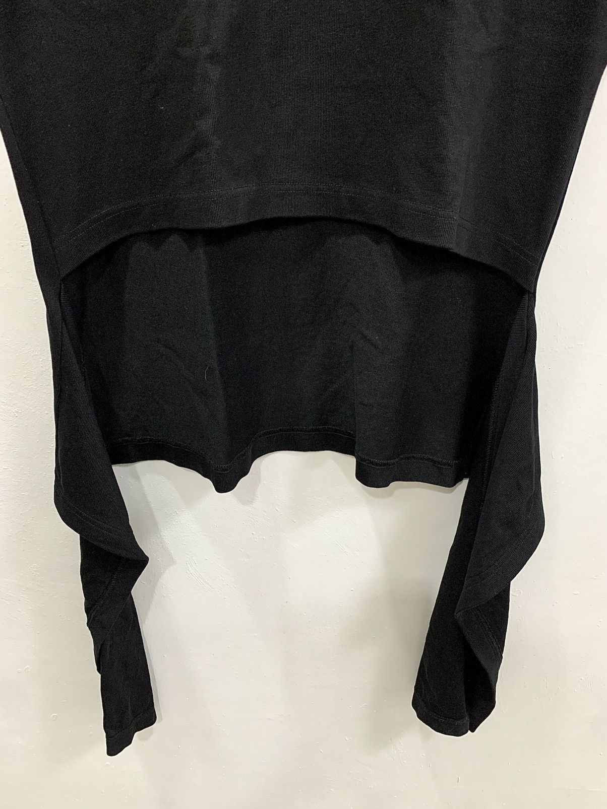 Balenciaga BALENCIAGA ARCHETYPE RESORT 17 DECONSTRUCTED DRAPE T-SHIRT Size XS / US 0-2 / IT 36-38 - 4 Thumbnail