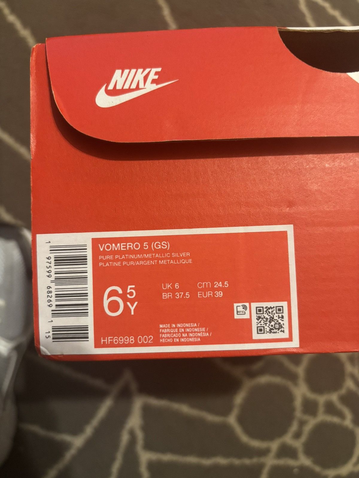 Nike Nike Zoom Vomero 5 buty sneakersy Size US 8.5 / IT 38.5 - 7 Thumbnail