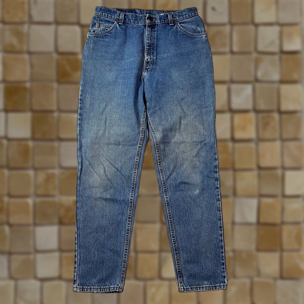 Levi's VINTAGE Levi's Orange Tabs Women's Jeans Denim Stonewash Faded 90s Relaxed Tapered Size 12 Blue Size 34" / US 12 / IT 48 - 1 Thumbnail