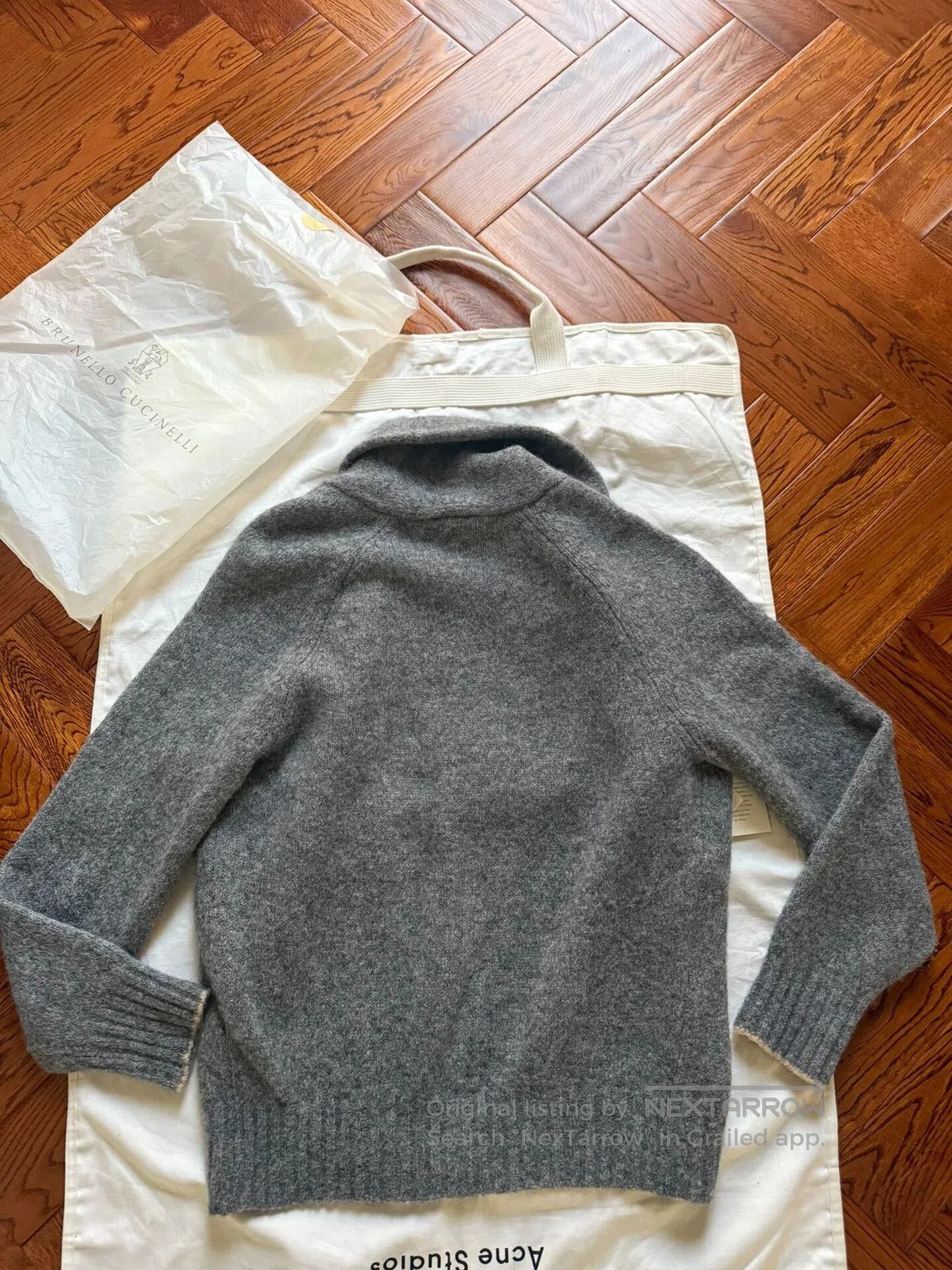 Brunello Cucinelli Brunello Cucinelli Men's Warm Gray Alpaca Cardigan. Size US S / EU 44-46 / 1 - 4 Thumbnail