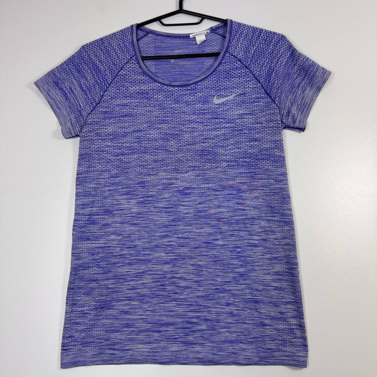 Nike Nike Womens Dri Fit Running T-Shirt Purple AA3009-540 S Size S / US 4 / IT 40 - 1 Thumbnail
