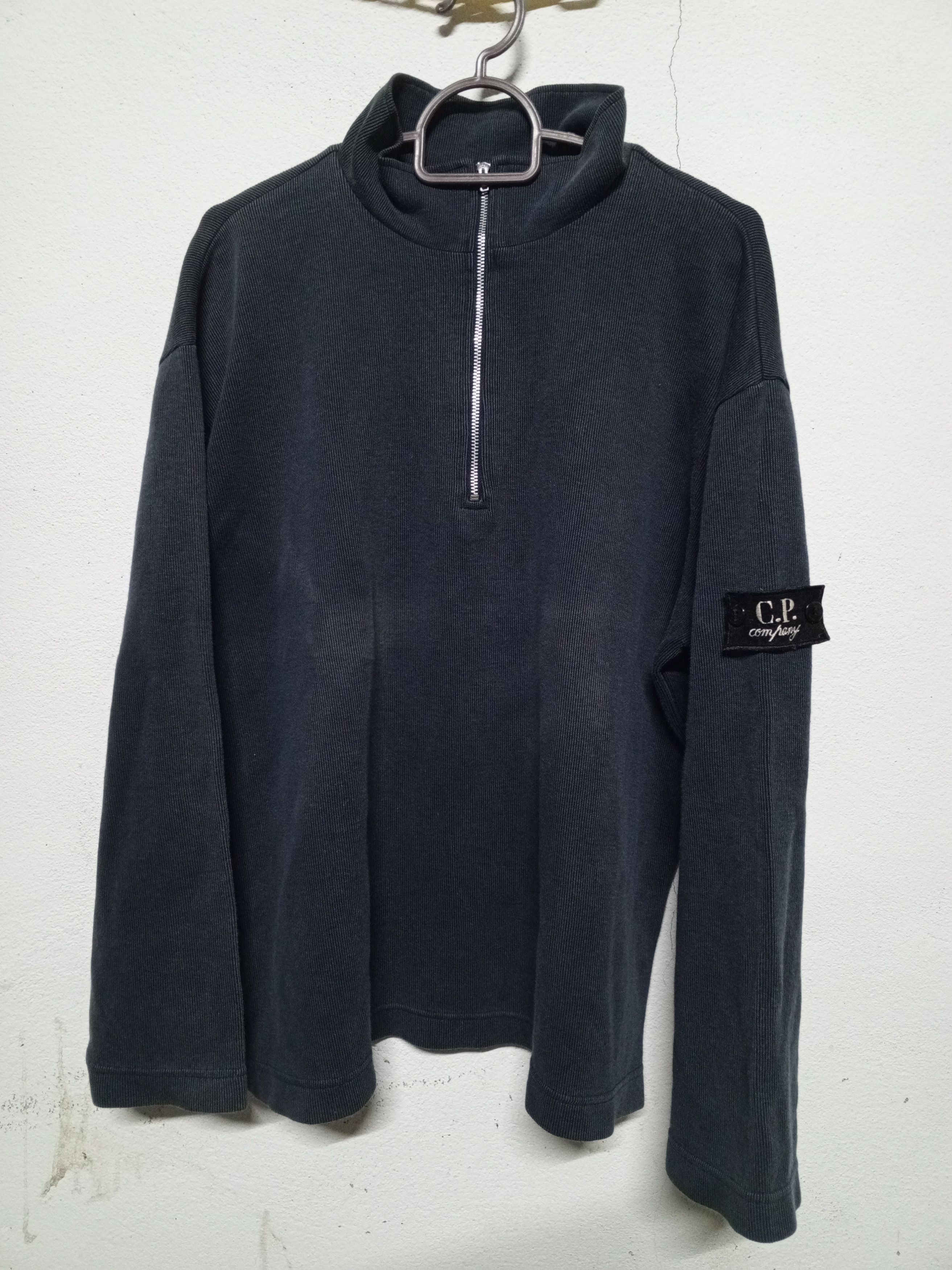 C.P. Company 🔥C.P company HALFZIP 🔥 Size US L / EU 52-54 / 3 - 2 Thumbnail
