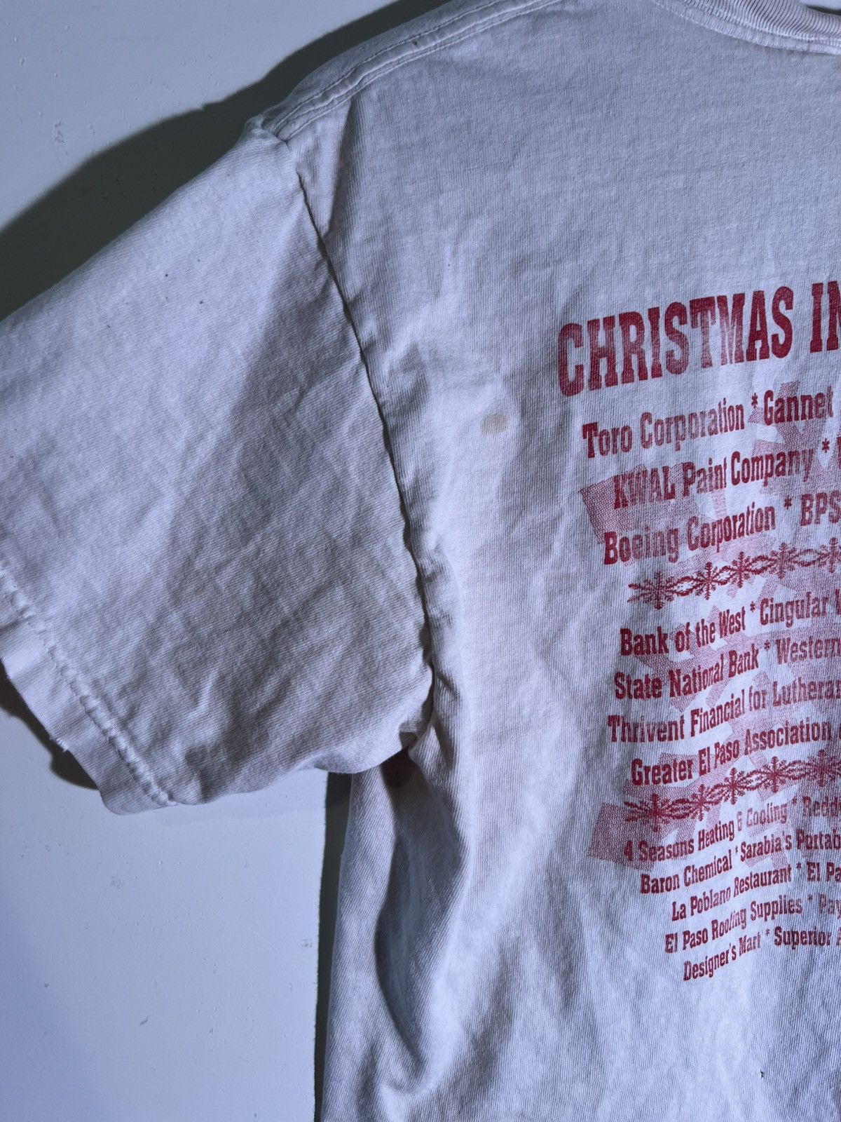 Vintage Y2K 2000’s VTG Vintage Rebuilding Santa Claus Retro T Shirt Size US L / EU 52-54 / 3 - 10 Thumbnail
