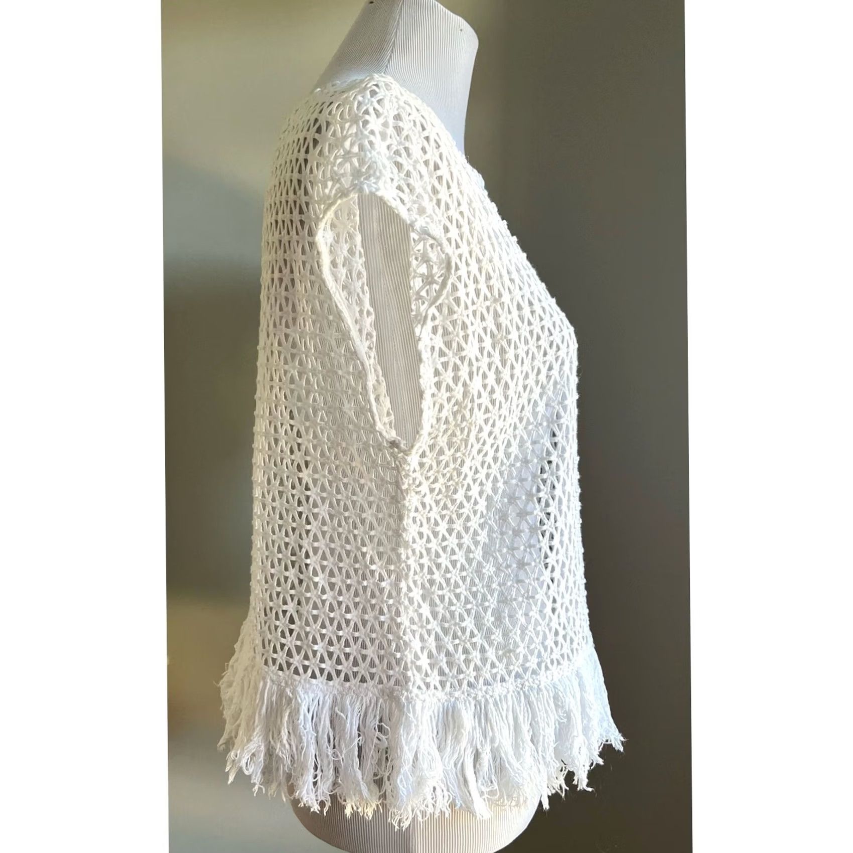 Banana Republic Banana Republic Crochet White Top Boxy Open Knit Fringe Cotton Sz M Womens Shirt Size M / US 6-8 / IT 42-44 - 5 Thumbnail