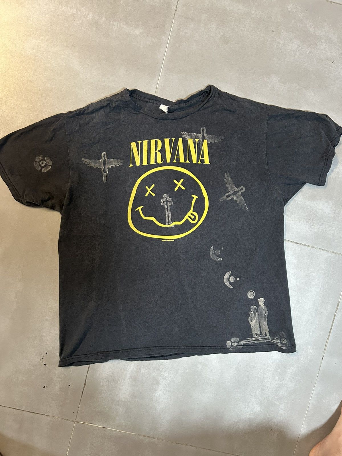 Vintage Vintage Nirvana Tshirt with Illustrations UNIQUE Size US XL / EU 56 / 4 - 1 Thumbnail