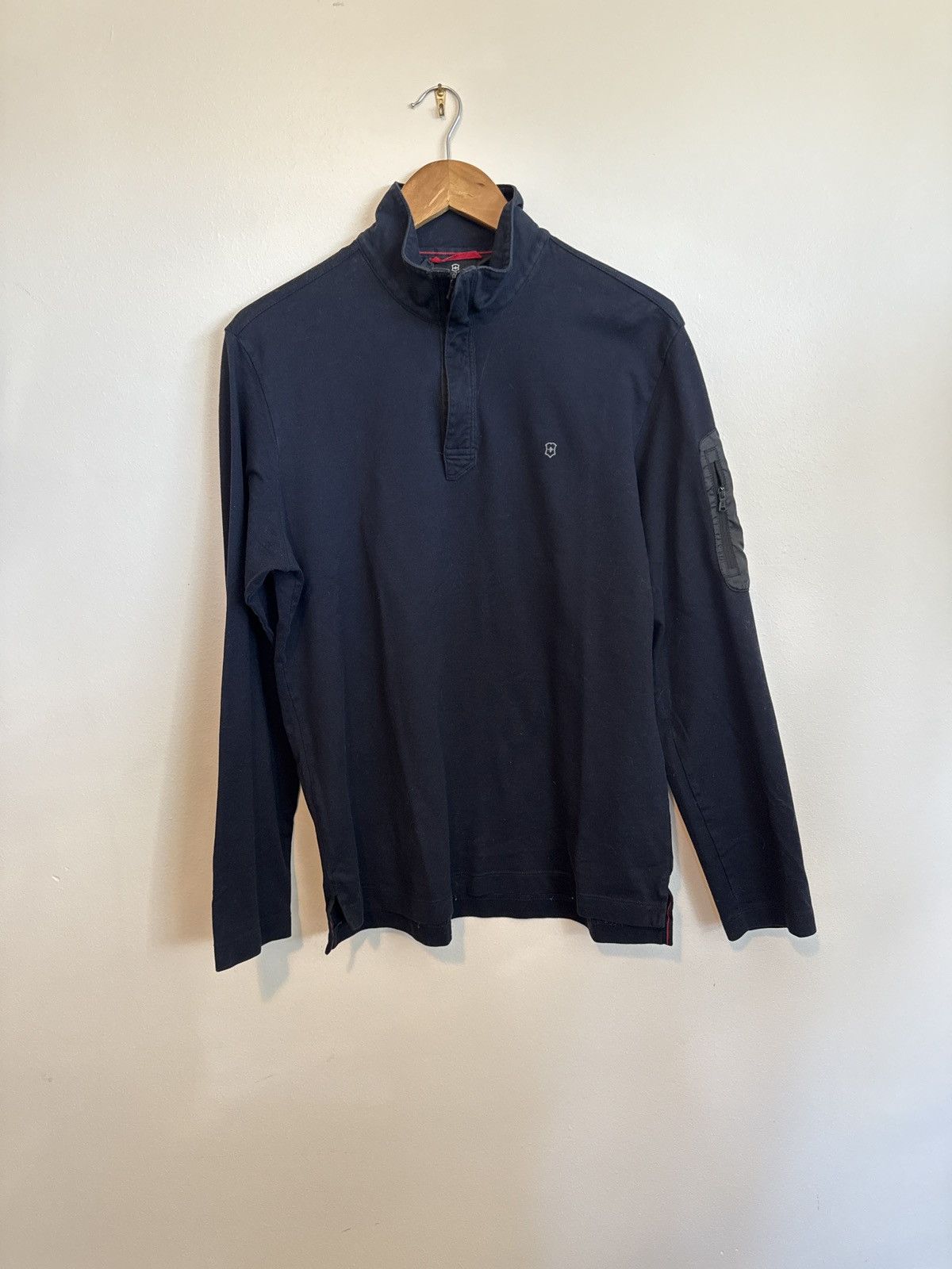 Victorinox Victorinox 1/4 zip sweatshirt Size US L / EU 52-54 / 3 - 1 Thumbnail