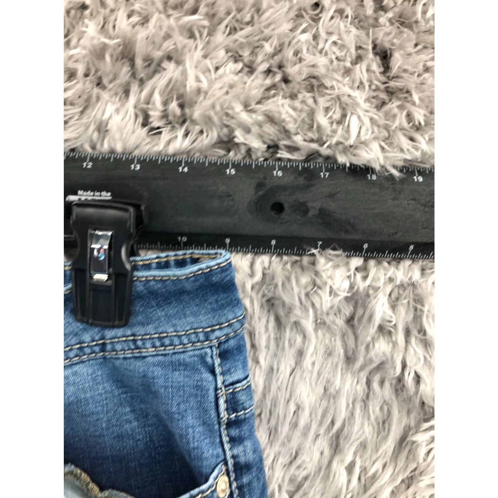 Vintage Seven7 Bermuda Shorts Womens Size 6 Mid Rise Medium Wash Blue Bermuda Shorts Womens Size 6 Mid Rise Medium Wash Blue Size 28" / US 6 / IT 42 - 2 Thumbnail
