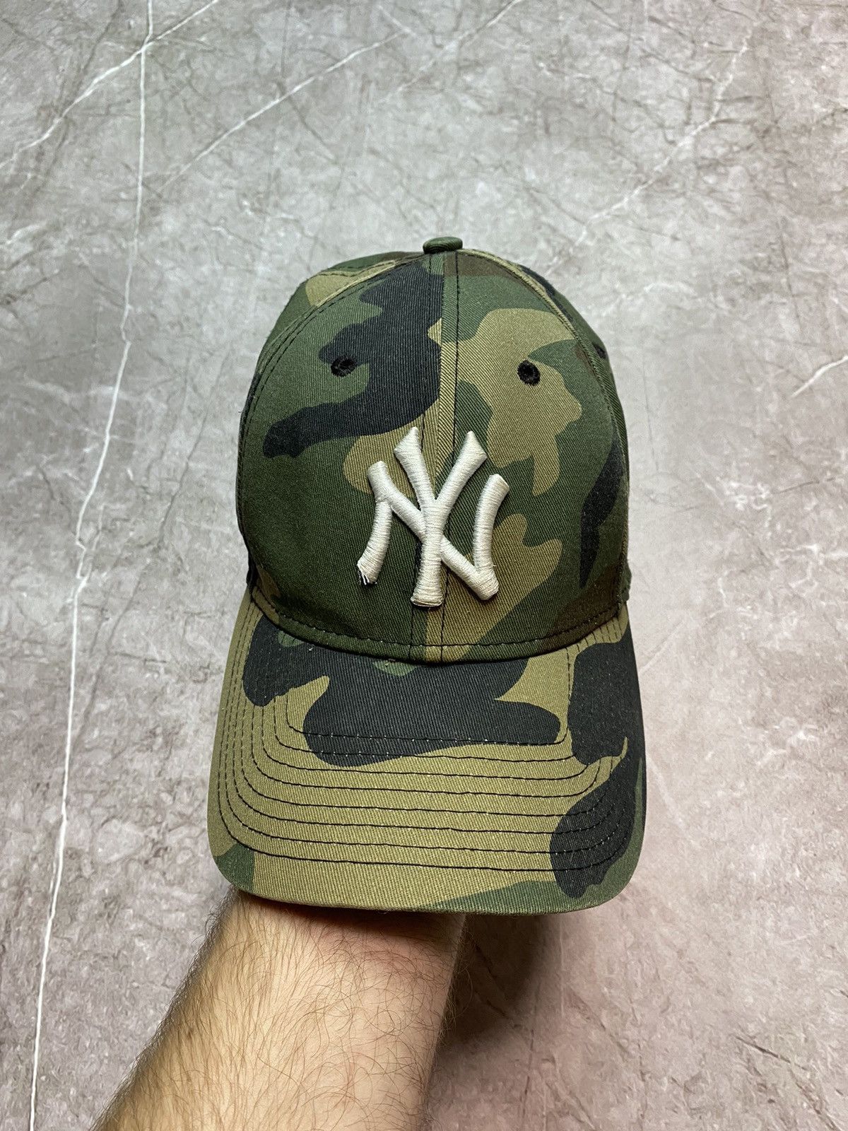 New Era × Vintage New Era Avant Garde Cap Vintage Streetwear Style Y2k Size ONE SIZE - 1 Thumbnail