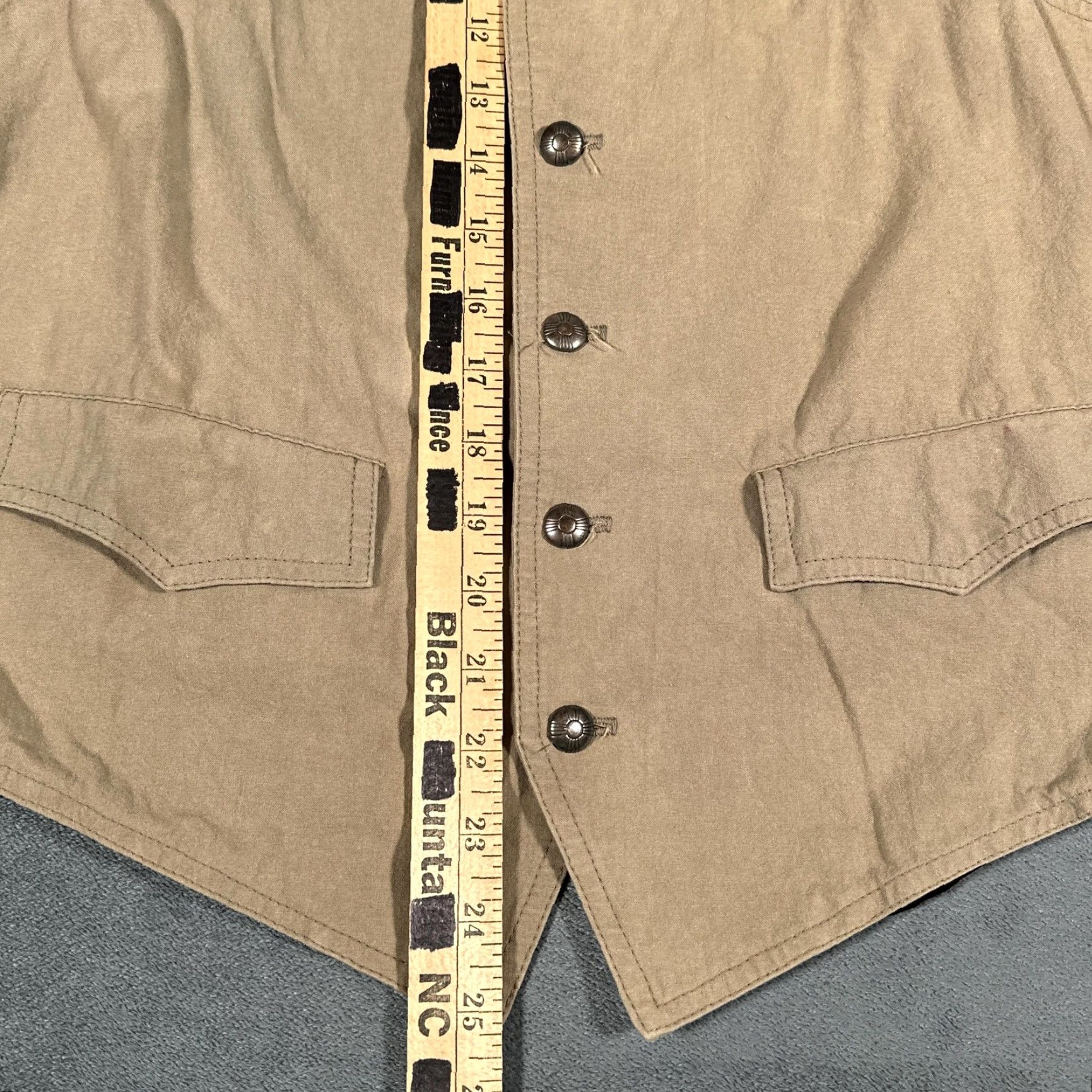 Pendleton VINTAGE Pendleton Vest Mens M Tan Western Aztec Concho Buttons 90s Geometric Southwestern 90s Mens Size US M / EU 48-50 / 2 - 7 Thumbnail