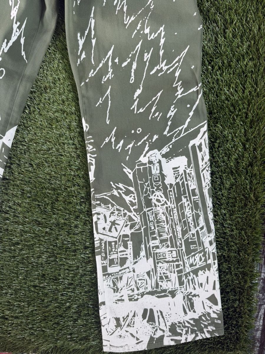 Other FORMY Studio FW20 Born To Live Graphic Pants Olive XL Size US 38 / EU 54 - 2 Thumbnail