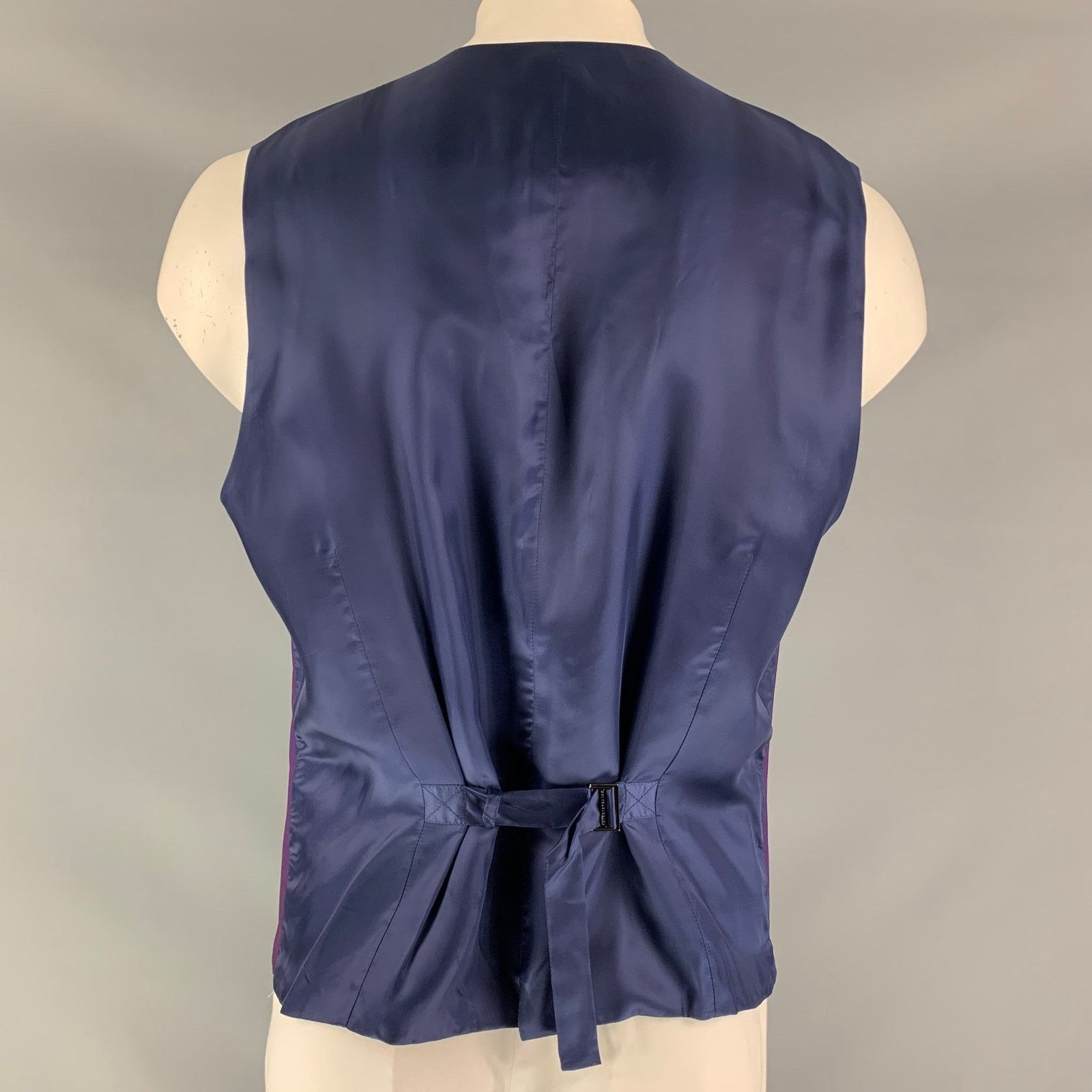 Dolce & Gabbana Size 46 Iridescent Wool & Mohair Buttoned Vest Size 46R - 3 Thumbnail