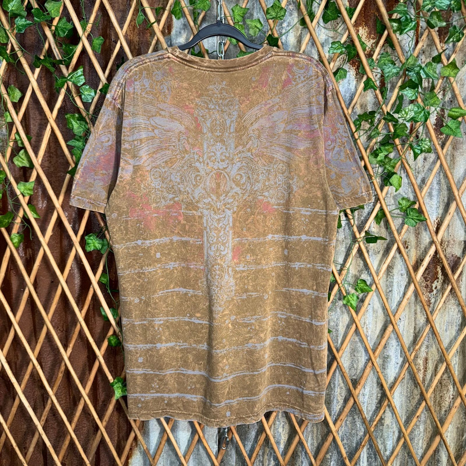 Vintage Vintage Y2K inner sanctum aop faded 00s grunge crest t-shirt Size US XL / EU 56 / 4 - 2 Thumbnail