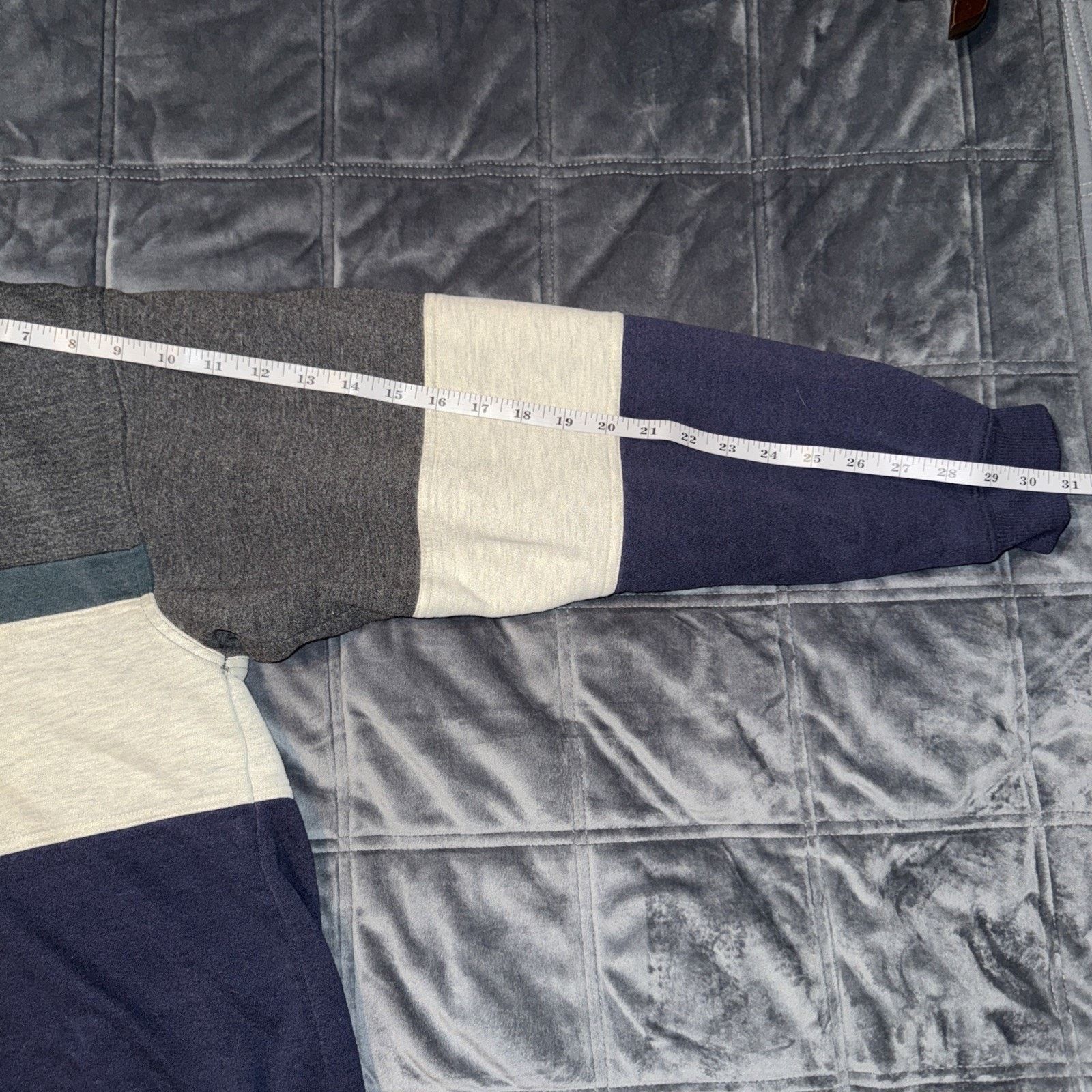Pierre Cardin Pierre Cardin Y2K Mens L Color Block Crewneck Henley Preppy Size US L / EU 52-54 / 3 - 9 Thumbnail