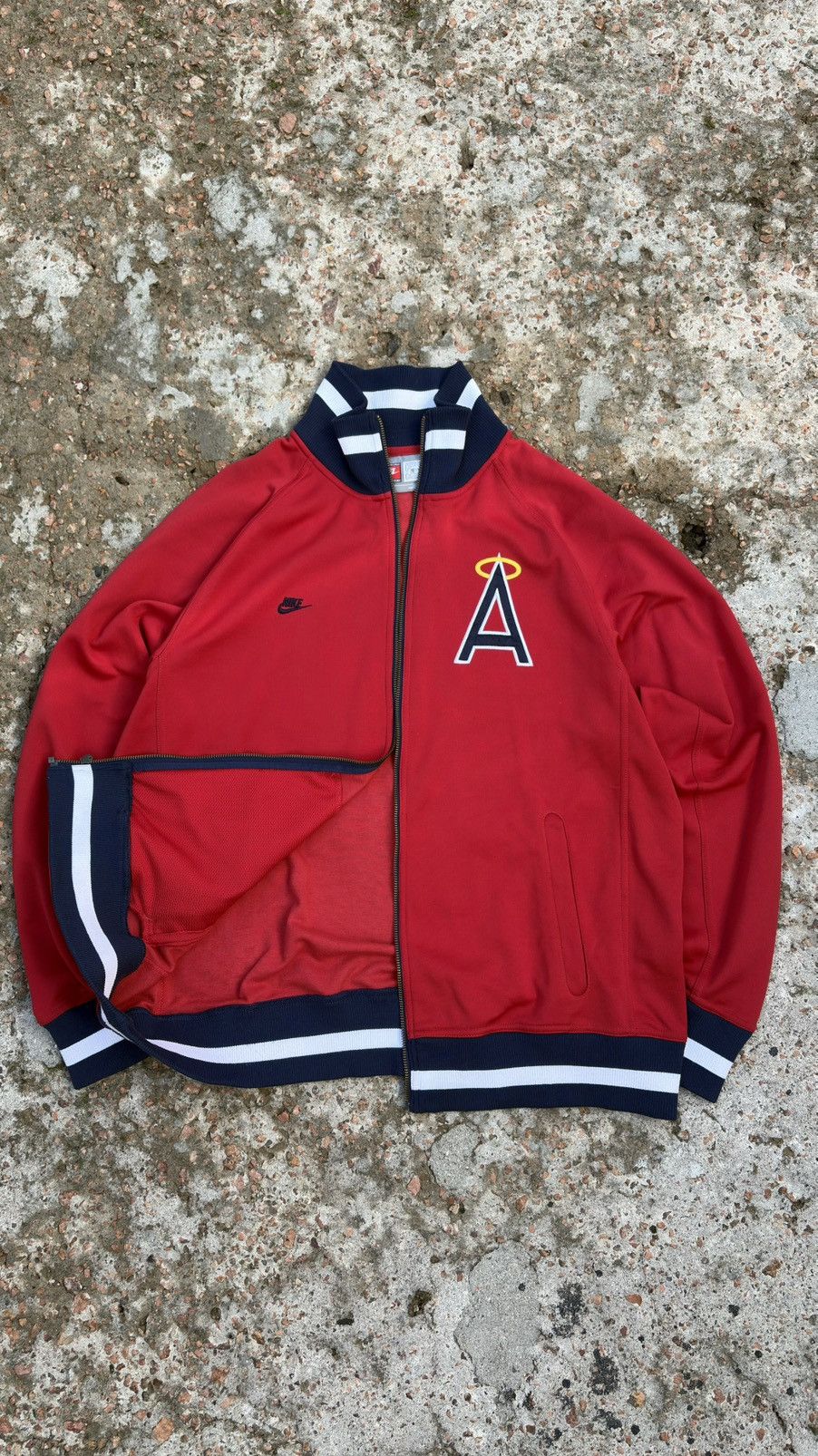 Nike 💰 SOLD 💰 Nike MLB Angels Cooperstown Collection Size US XL / EU 56 / 4 - 2 Thumbnail