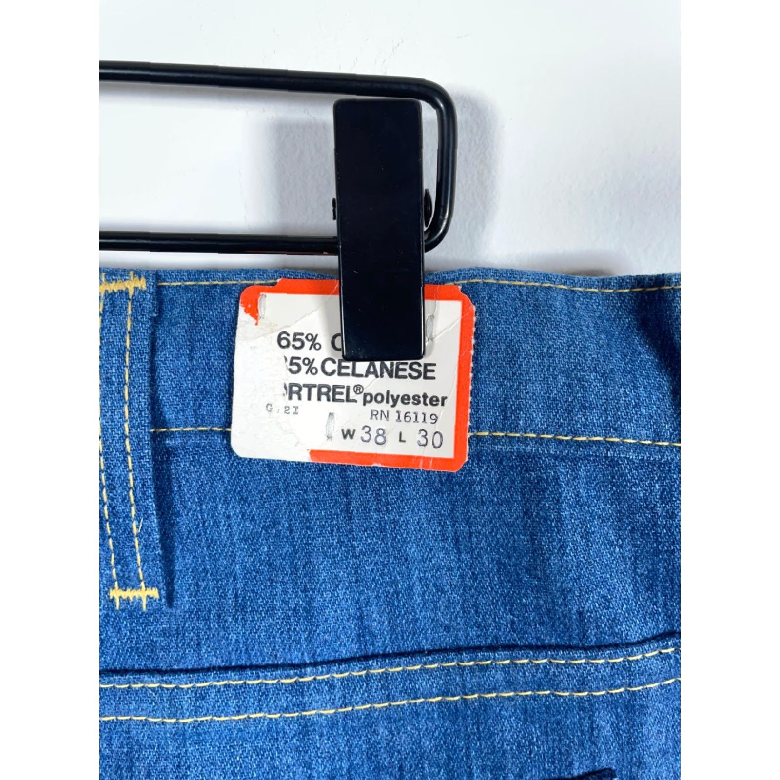 Vintage VINTAGE Challenger Jeans Women's 70s Flared Denim 37 x 28 Blue Cotton Blend Unworn 38/30 Tag Mens Womens Boys Girls Size 26" / US 2 / IT 38 - 4 Thumbnail