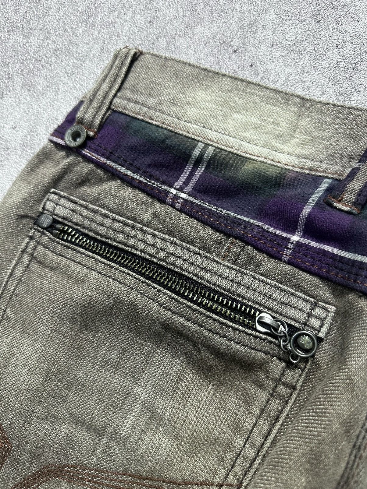 If Six Was Nine Japanes Hide Away Nicole Flared Jeans Size US 32 / EU 48 - 9 Thumbnail