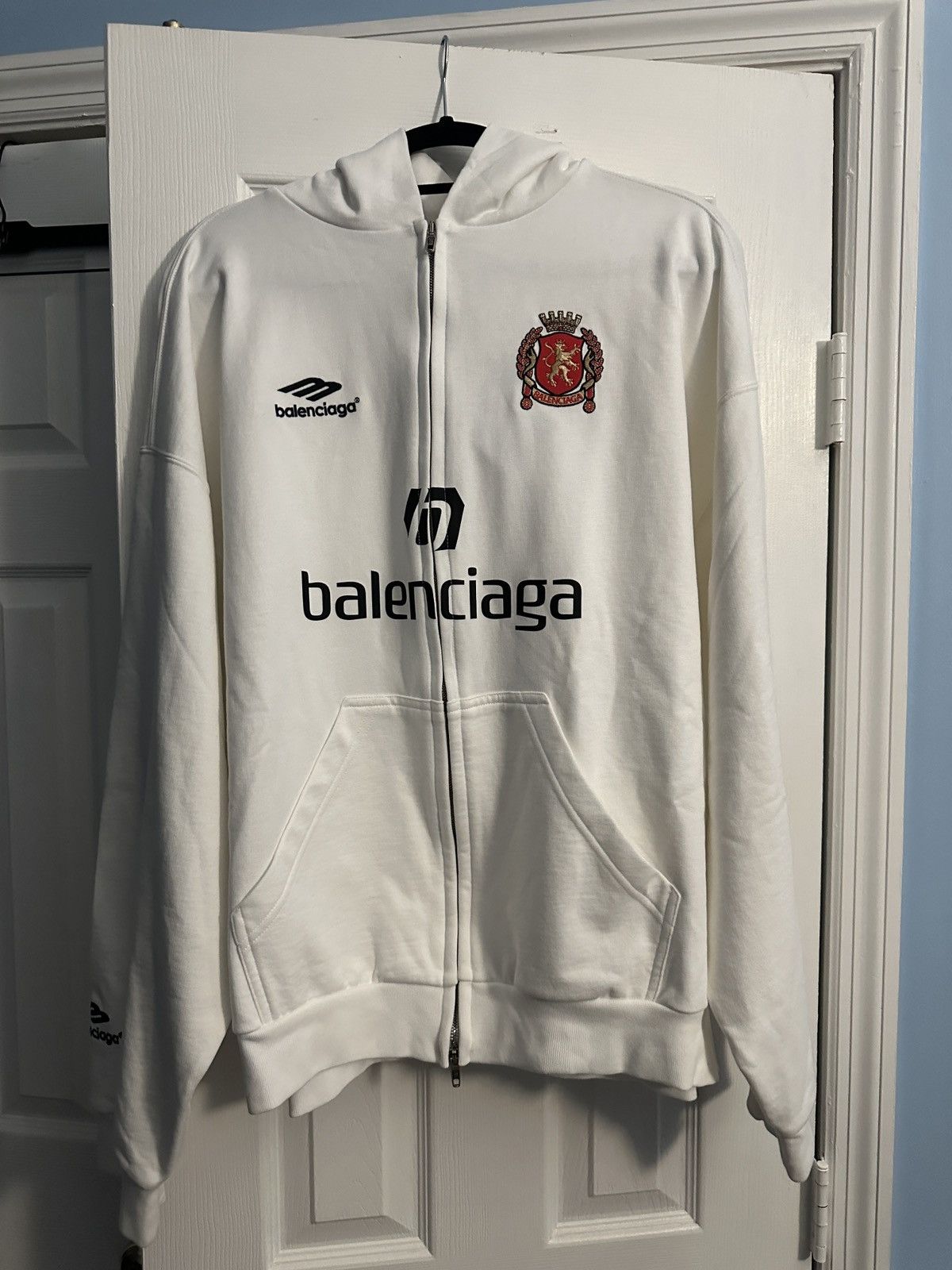 Balenciaga Balenciaga MIAMI EXCLUSIVE White Soccer Hoodie Size US L / EU 52-54 / 3 - 6 Thumbnail