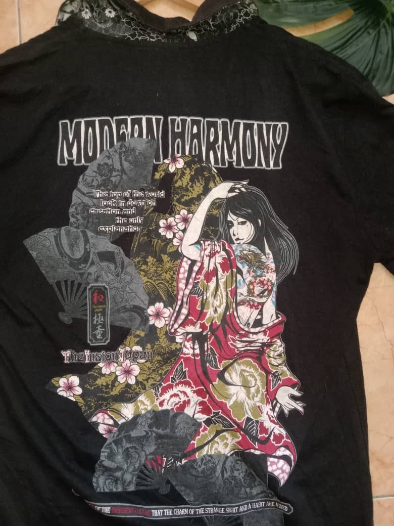 Japanese Brand Y2K The Fusion Japan " Yakuza Girl " Modern Harmony Size US L / EU 52-54 / 3 - 1 Thumbnail