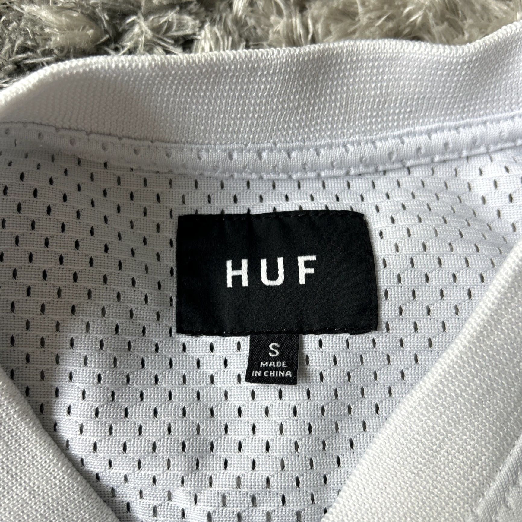 Huf VINTAGE HUF Thrasher Worldwide Tour De Stoops Jersey Shirt Men S White STAINED Size US S / EU 44-46 / 1 - 5 Thumbnail