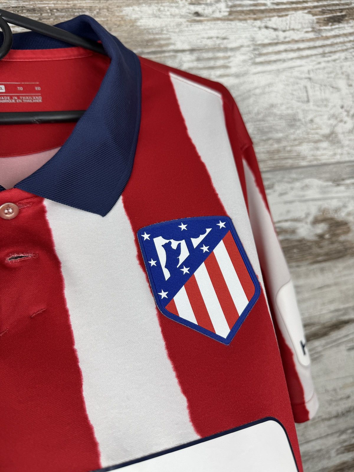 Nike × Vintage Mens Vintage Nike Atletico de Madrid FC T-shirt jersey tee Size US XL / EU 56 / 4 - 8 Thumbnail