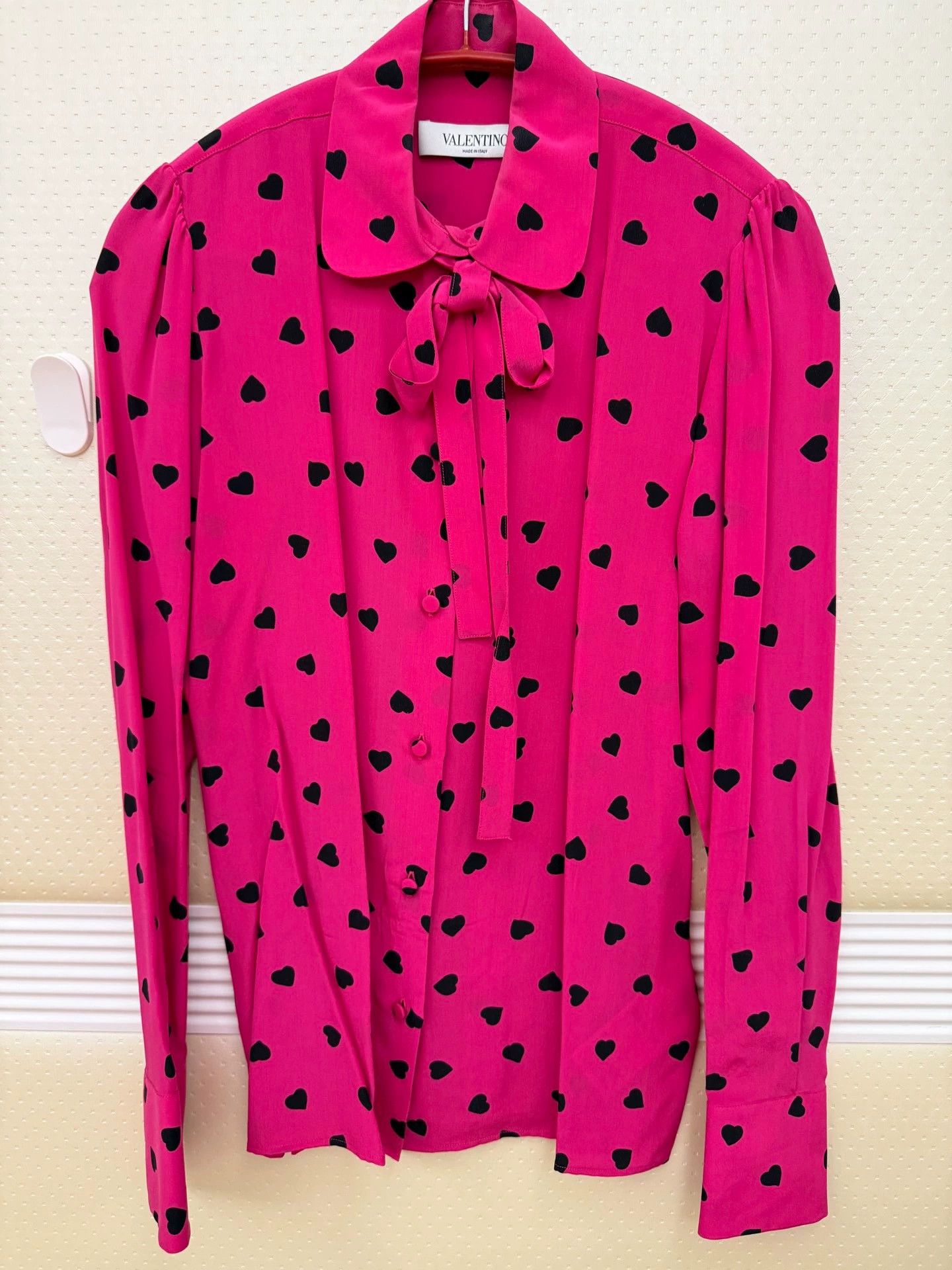 Valentino VALENTINO Silk Heart Print Blouse - dmc Size US S / EU 44-46 / 1 - 1 Thumbnail