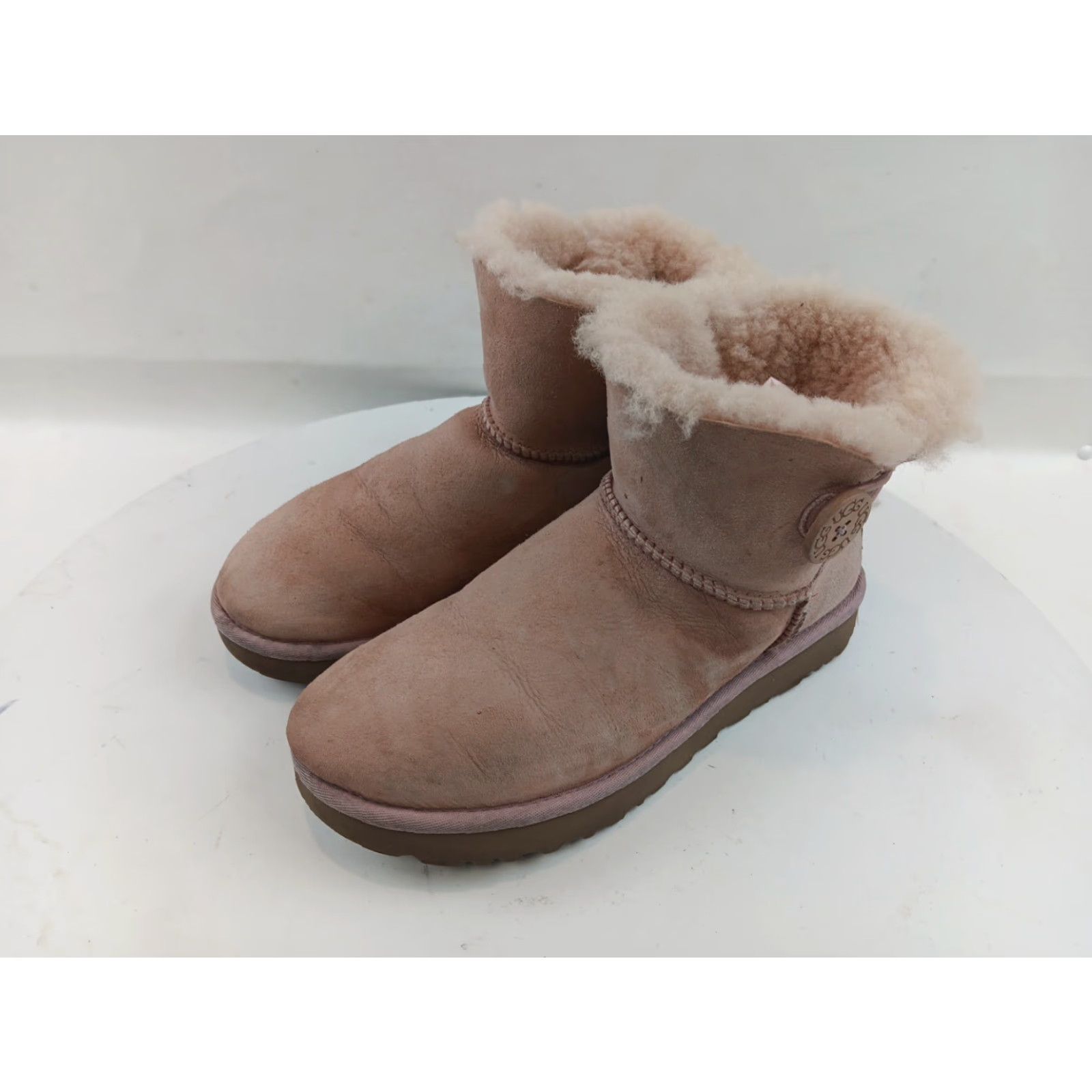 Ugg UGG Boots Mini Bailey Button II Women's Adult Size 8 Pink Sheepskin Size US 8 / IT 38 - 3 Thumbnail
