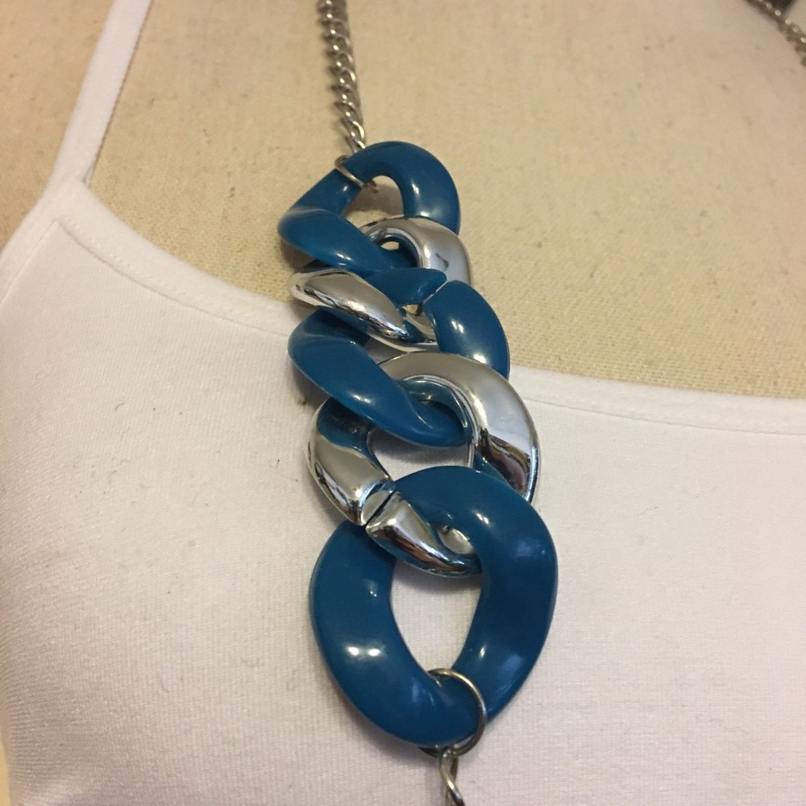 Jewelry Blue and silver large chain link long necklace Size ONE SIZE - 4 Thumbnail