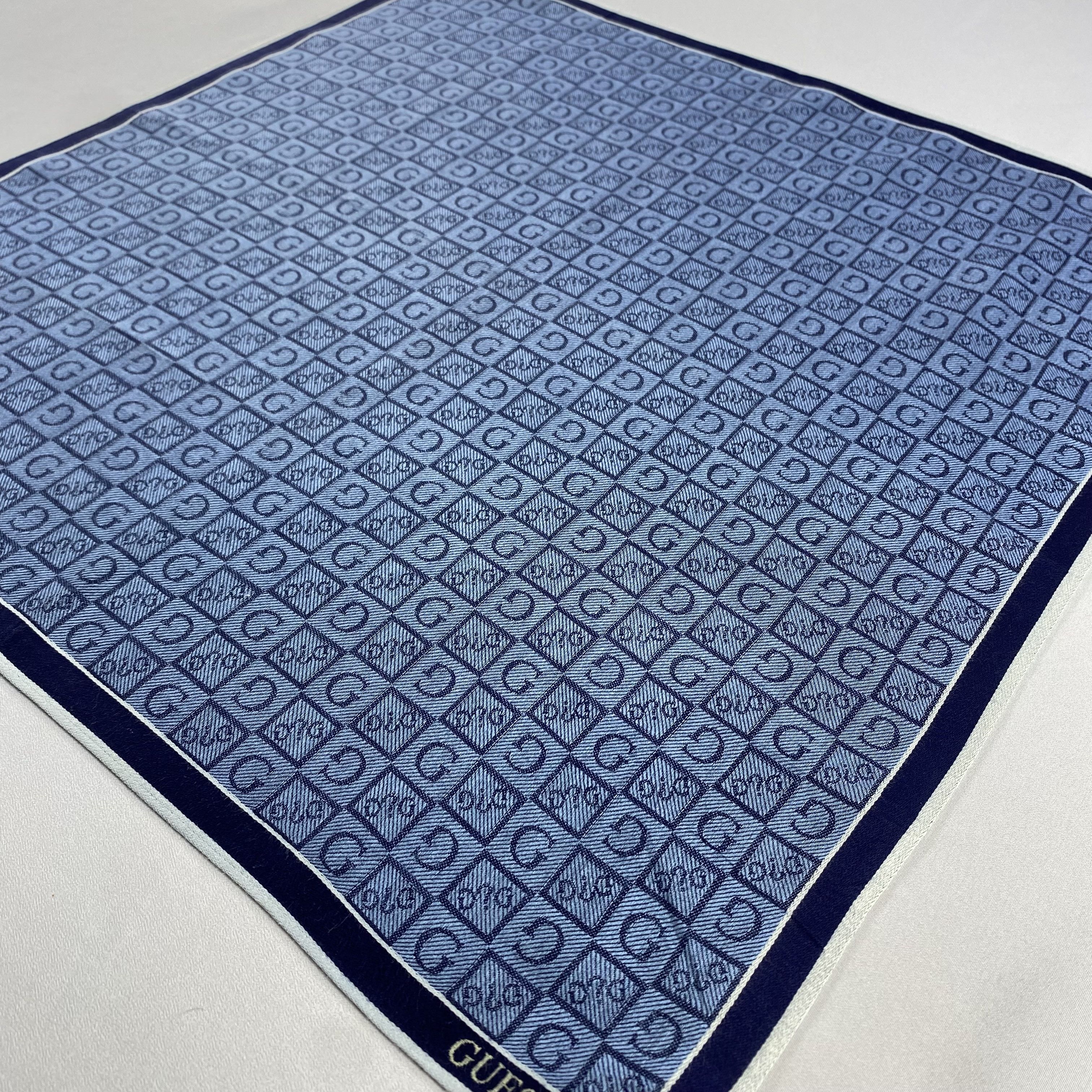 Guess × Vintage Guess Handkerchief / Neckerchief / Bandana-P1663 Size ONE SIZE - 2 Thumbnail