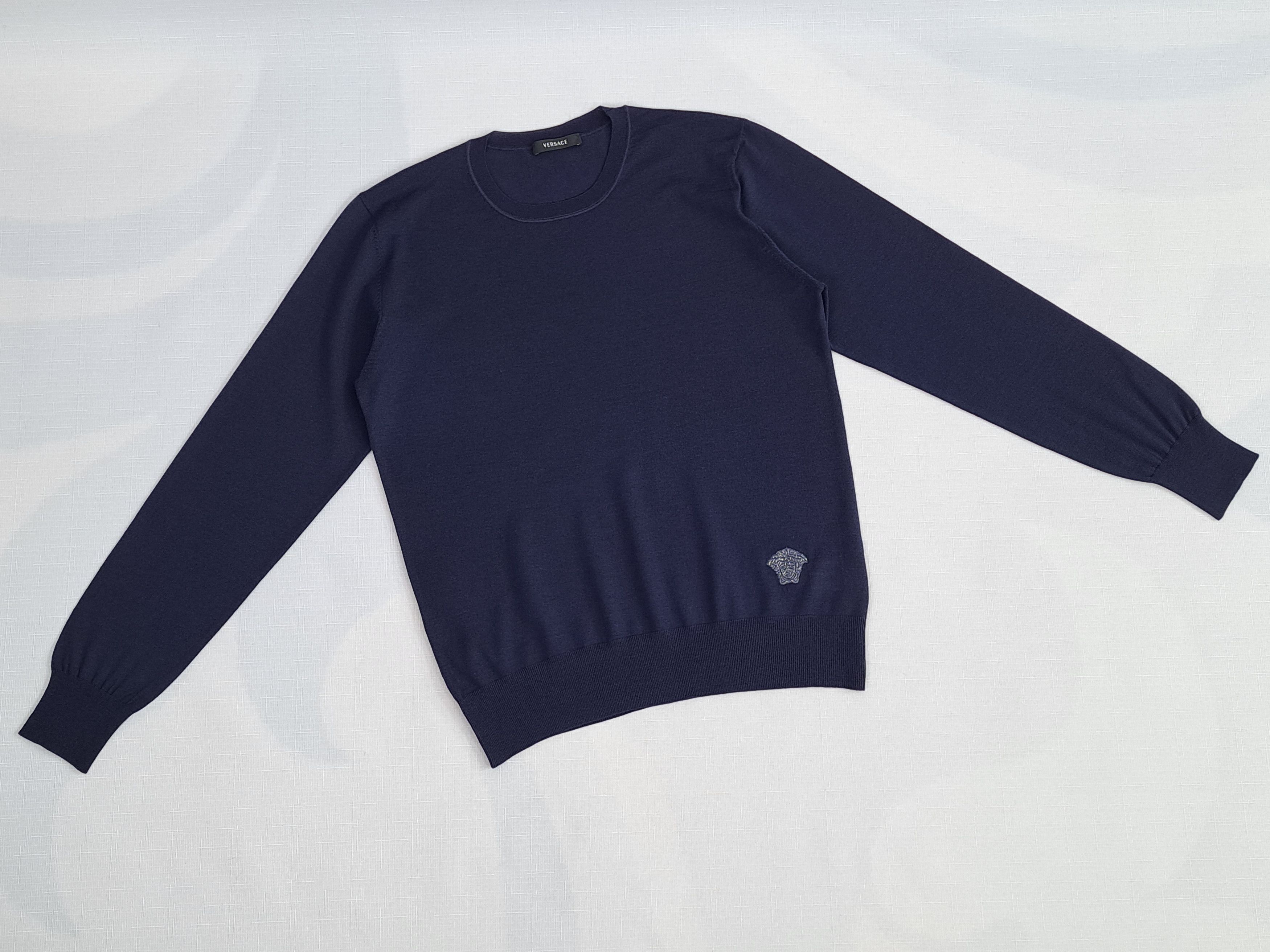 Versace Versace medusa logo crewneck knitted jumper. Size 48IT Size US M / EU 48-50 / 2 - 2 Thumbnail