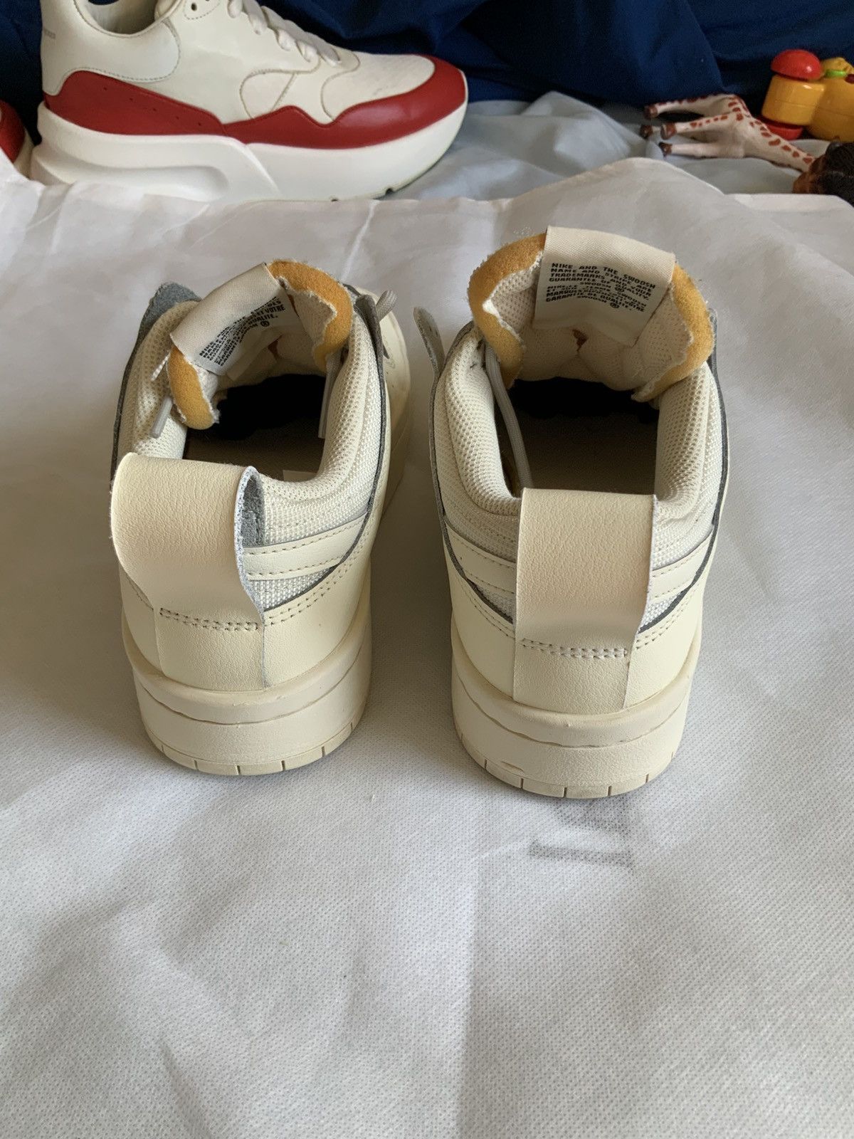 Nike Nike Dunk Low Disrupt coconaut milk Size US 7 / IT 37 - 4 Thumbnail