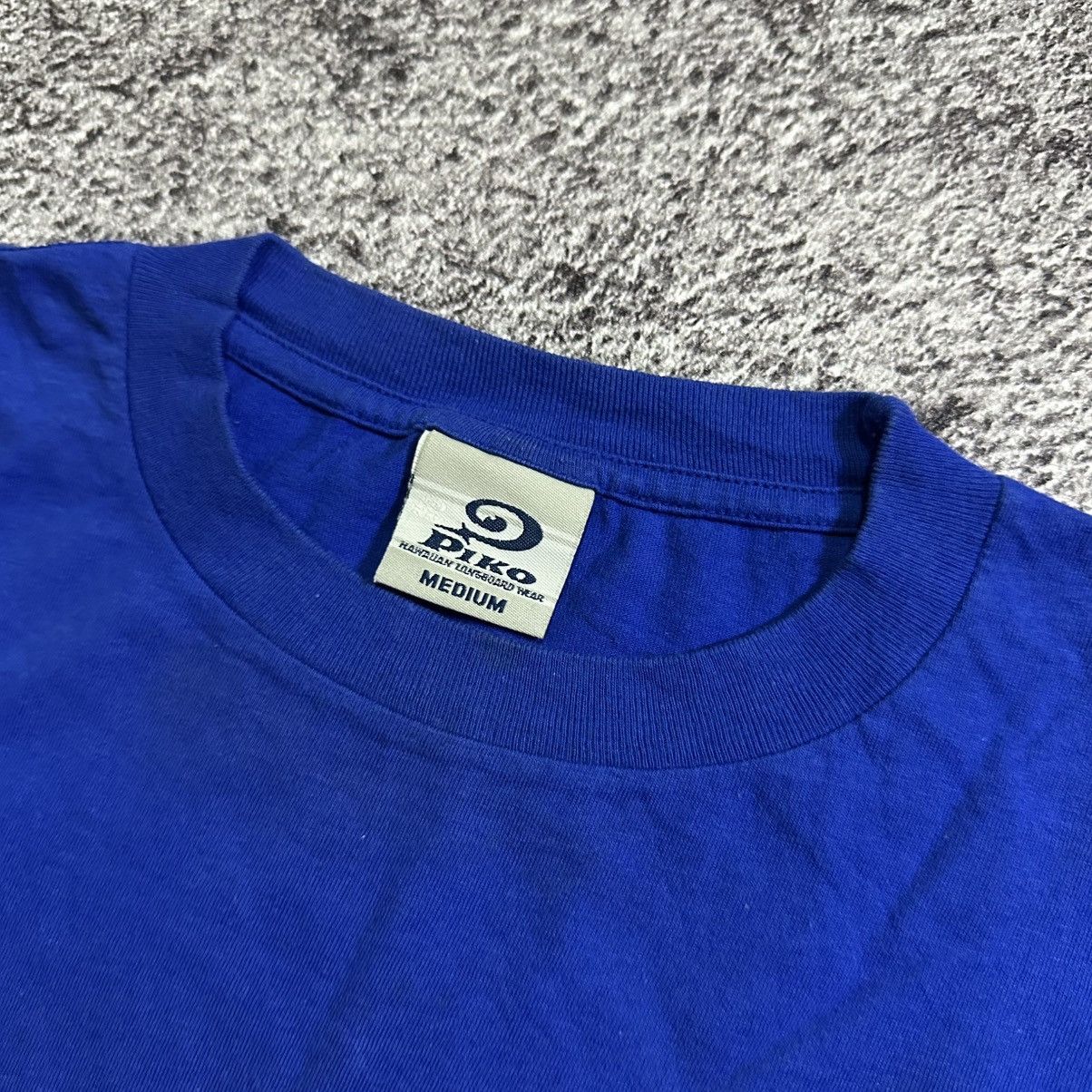Japanese Brand VINTAGE 90's PIKO LONGBOARD TSHIRT Size US M / EU 48-50 / 2 - 4 Thumbnail