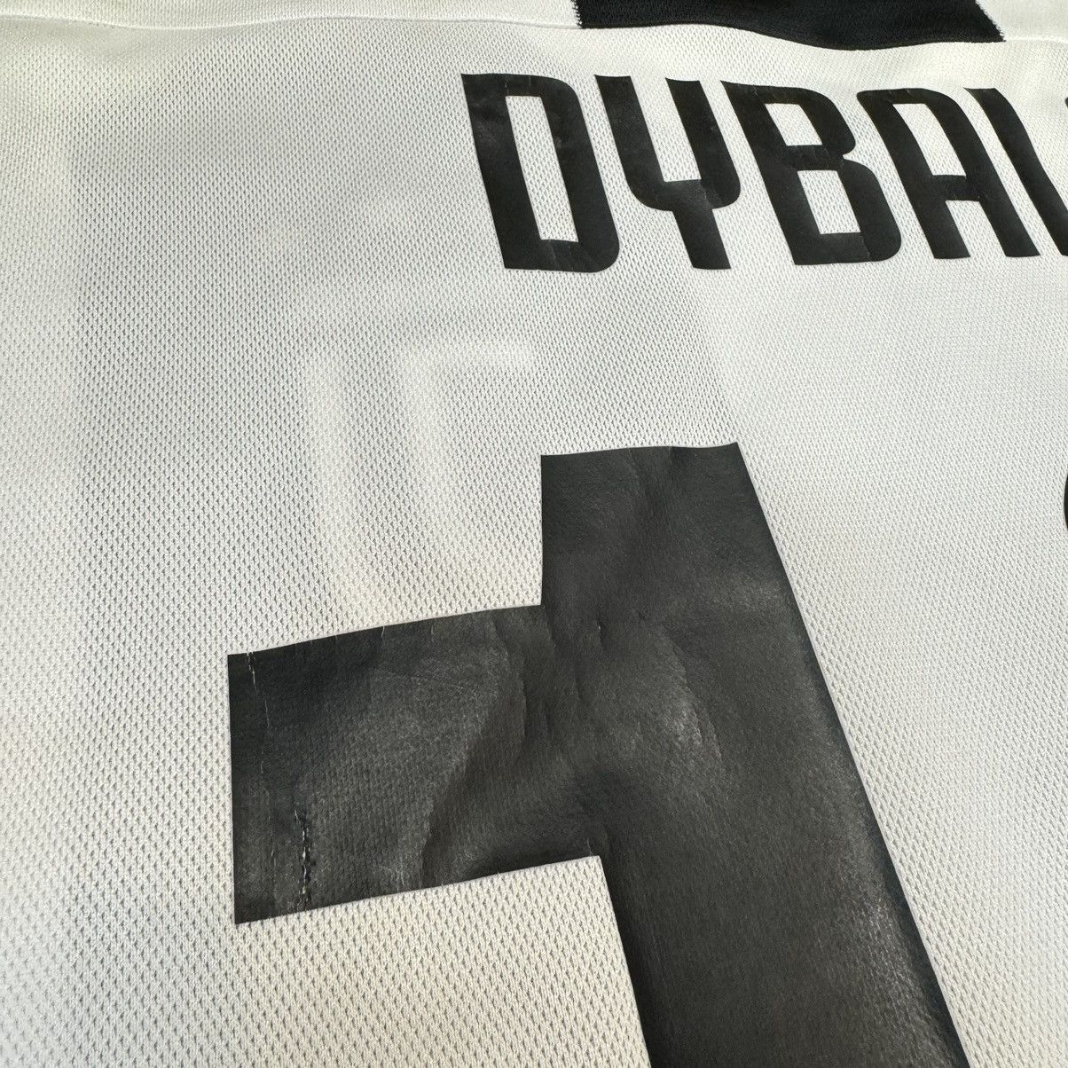 Adidas Juventus 18/19 home shirt #10 Dybala (Bnwt) Size US S / EU 44-46 / 1 - 5 Thumbnail