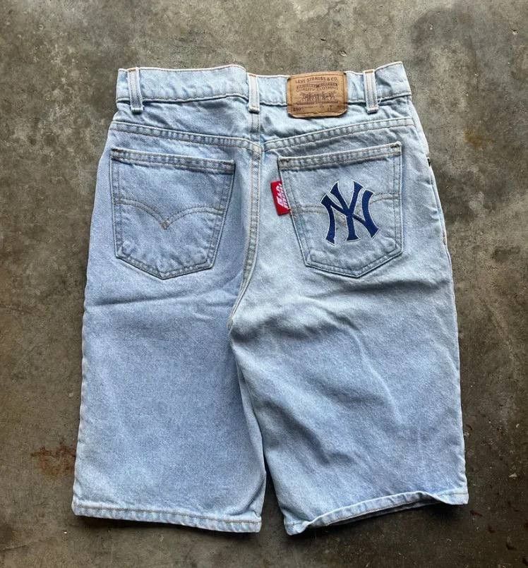 Japanese Brand × Vintage retro embroidered denim shorts Size US 34 / EU 50 - 2 Thumbnail
