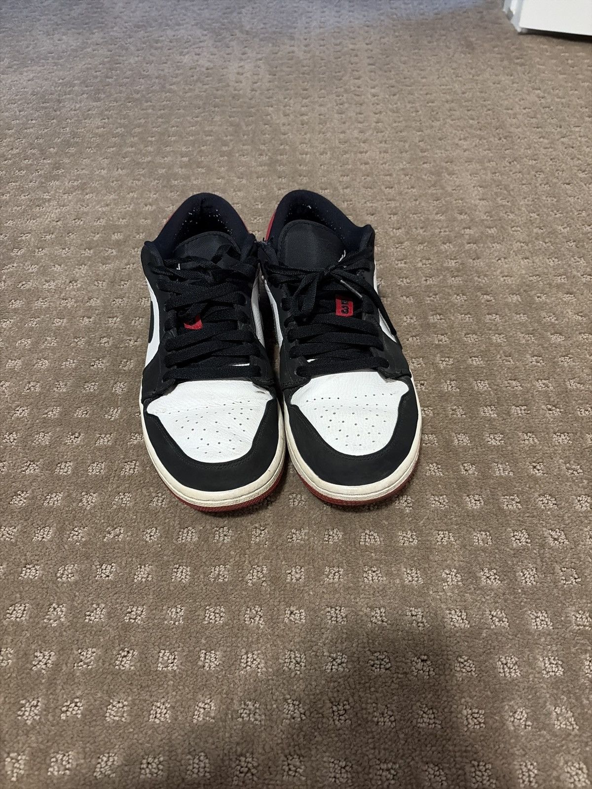 Jordan Brand Jordan 1 Low Size US 10 / EU 43 - 4 Thumbnail