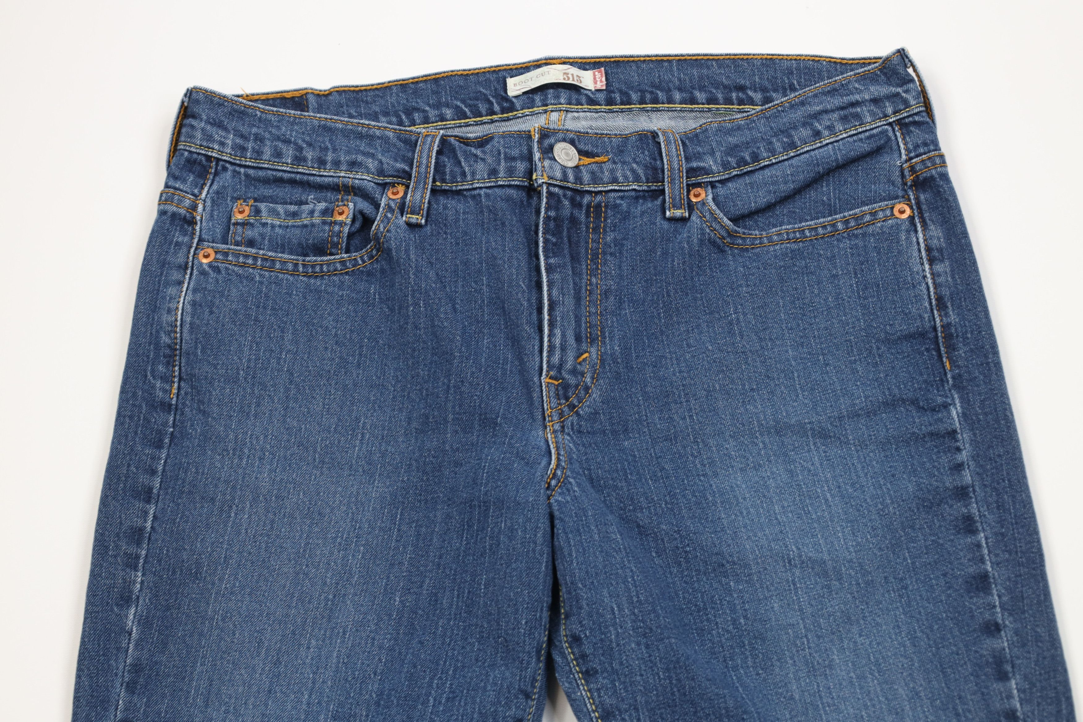 Levi's Vintage Y2K 2006 Levis 515 Flared Bootcut Denim Jeans Size 34" / US 12 / IT 48 - 2 Thumbnail