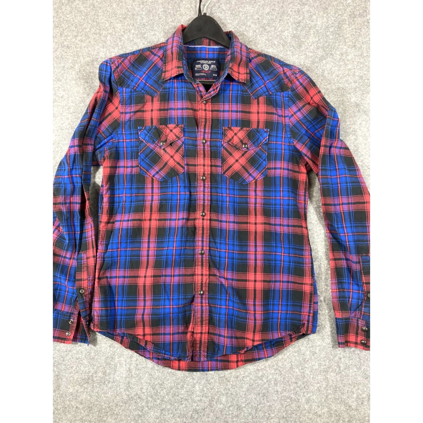 American Eagle Outfitters American Eagle Outfitters Western Shirt Mens M Blue Red Plaid Vintage Fit Snap Long Sleeve Cowboy Pockets Pearl Snap Casual Shirt Mens M Western Shirt Size US M / EU 48-50 / 2 - 2 Thumbnail