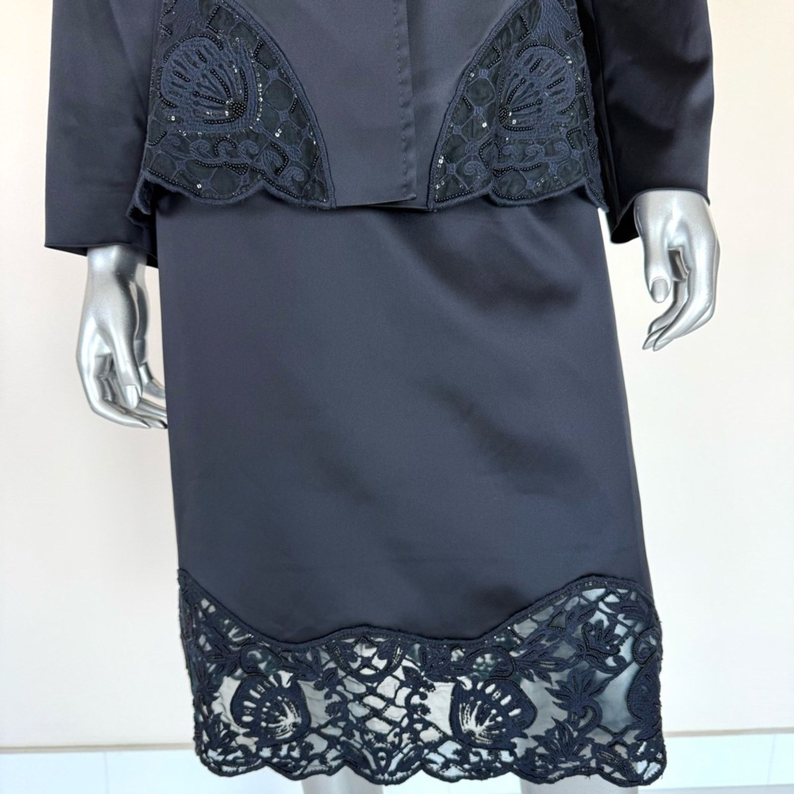 Escada ESCADA women 2 pieces costume size 12-14 US Authentic 2200$ Size XL / US 12-14 / IT 48-50 - 3 Thumbnail