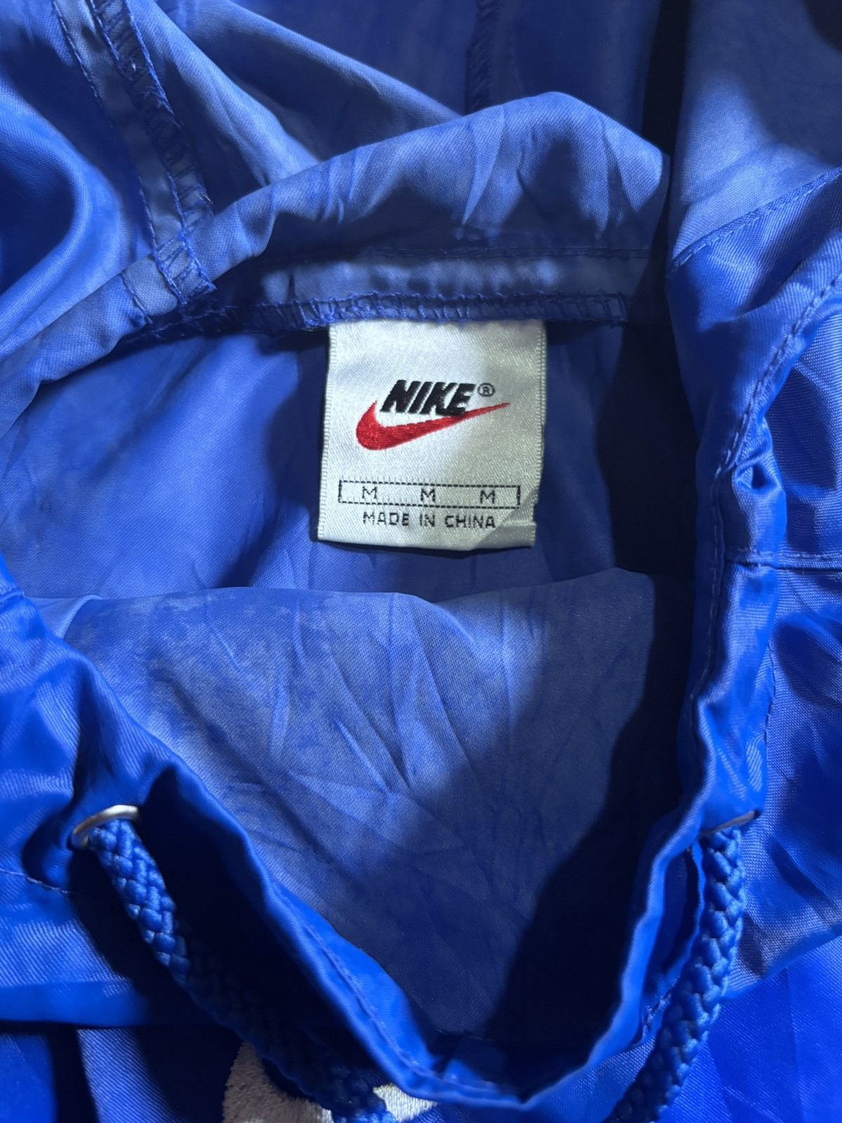 Nike 90s NIKE NYLON PULLOVER HOODIE Size US L / EU 52-54 / 3 - 5 Thumbnail