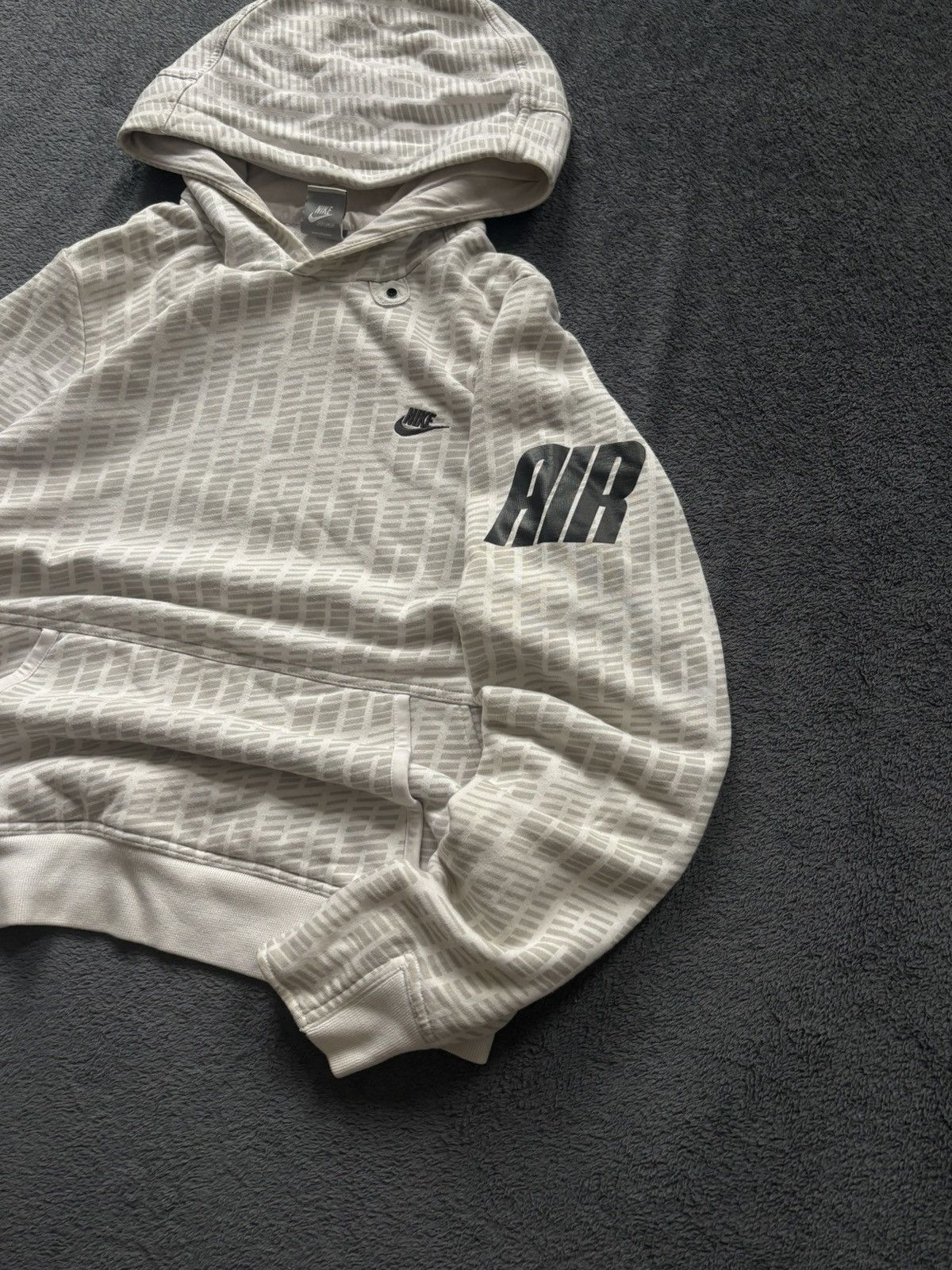 Nike 00s Vintage Nike Oversized Monogram Logo Oversized Hoodie Size US S / EU 44-46 / 1 - 5 Thumbnail