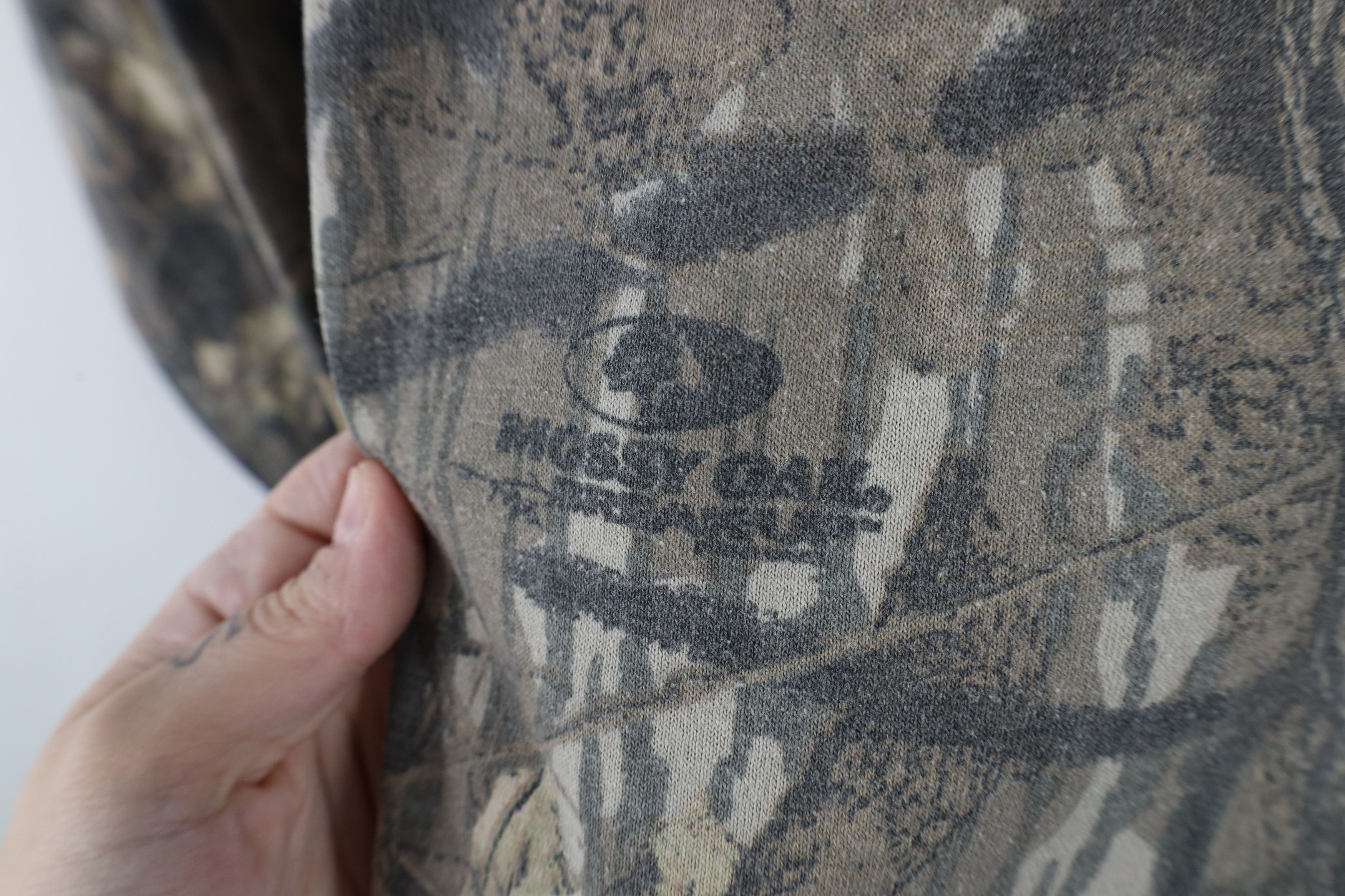 Vintage Vintage 90s Streetwear Mossy Camouflage Mock Neck T-Shirt Size US XL / EU 56 / 4 - 6 Thumbnail