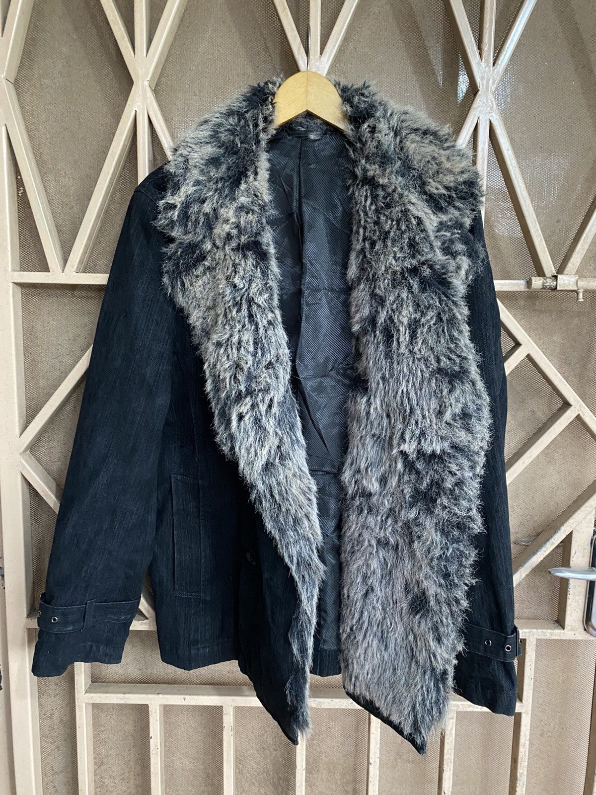 If Six Was Nine Japanese Fur Jacket Ifsixwasnine Vkei Styled Size US M / EU 48-50 / 2 - 4 Thumbnail