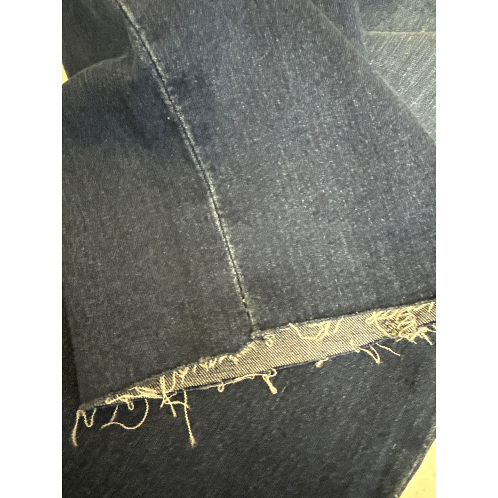 Other Hannah Size 14 Dark Wash Jeans Raw Hem Super Soft & Stretchy Size 36" / US 14 / IT 50 - 5 Thumbnail