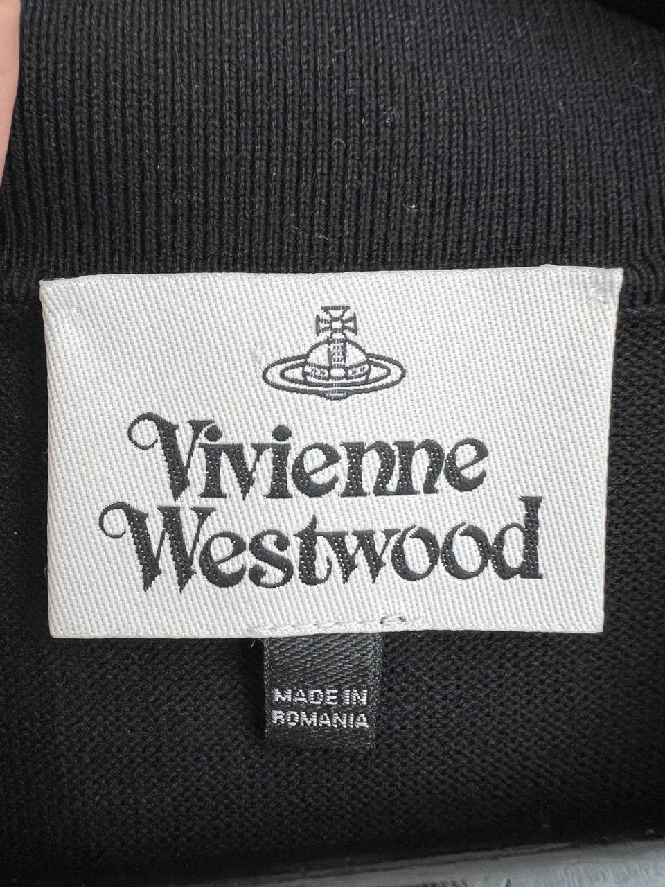Vivienne Westwood Vivienne Westwood vintage shirt with embroidered Orb logo Size US L / EU 52-54 / 3 - 6 Thumbnail