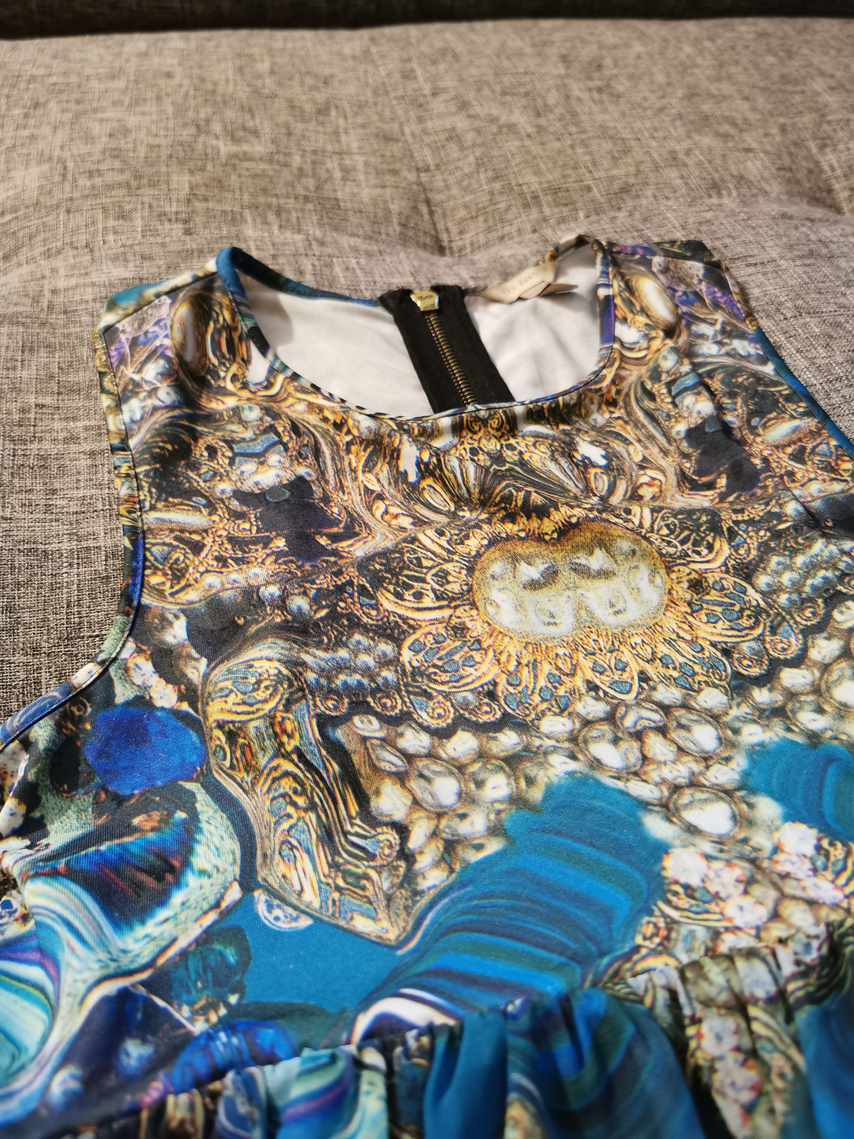 Ted Baker Ted Baker dress S / 8· Size S / US 4 / IT 40 - 2 Thumbnail