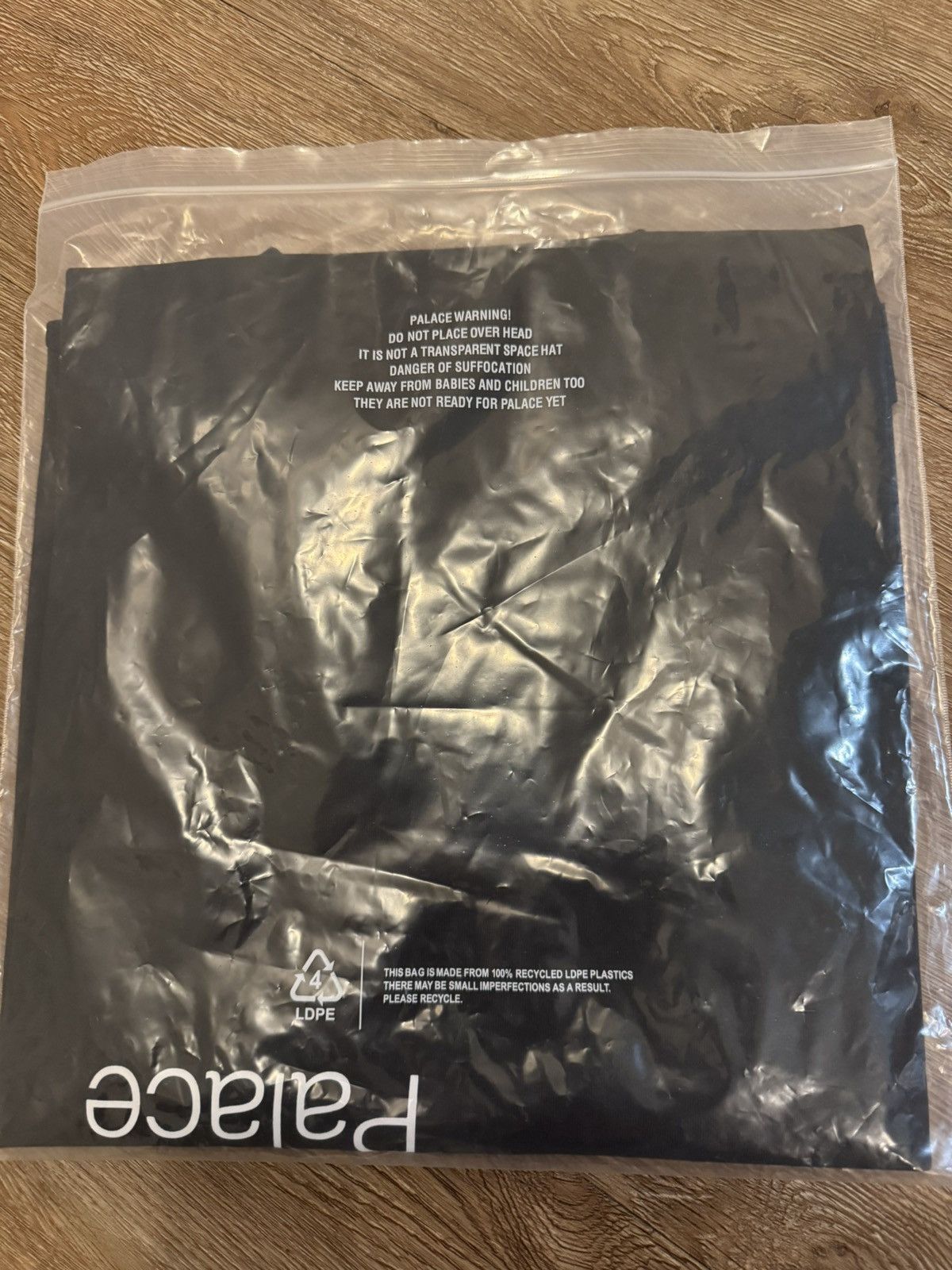 Palace Palace Shut Up Tee Size US L / EU 52-54 / 3 - 3 Thumbnail